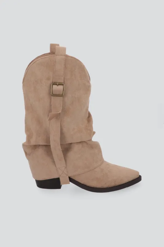 Bota vaquera hebilla sold by Shasa