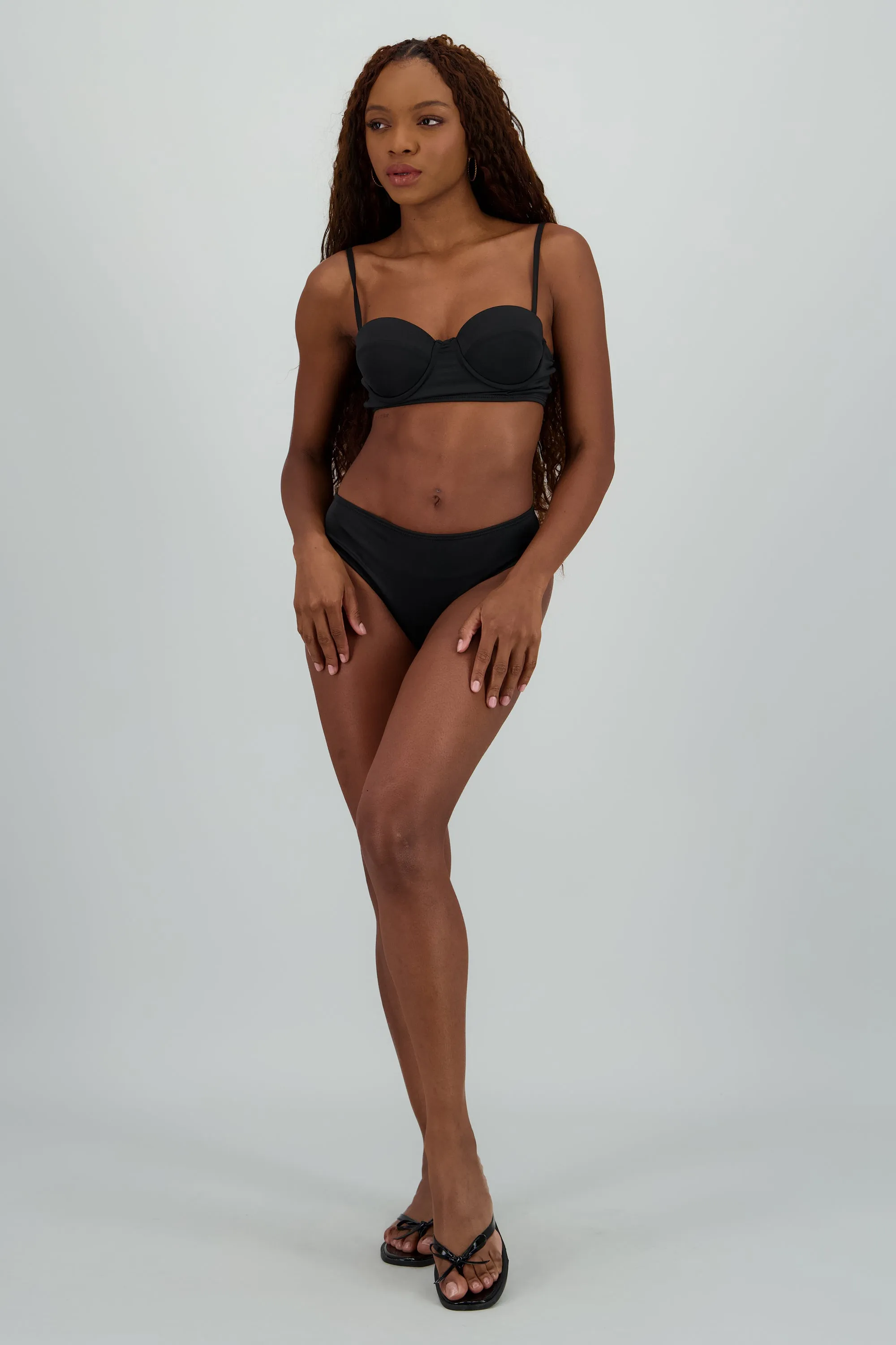 Bikini push up calzon medio sold by Shasa