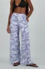 Pantalon recto estampado detalle elastico sold by Shasa