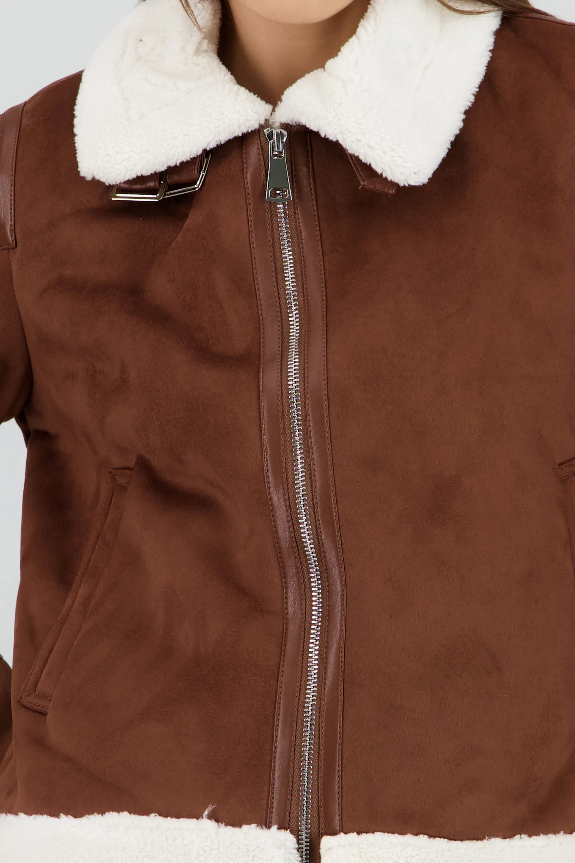 Chamarra lisa detalle borrego sold by Shasa product image thumbnail 5