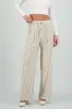 Pantalon amplio detalle pinzas rayas sold by Shasa