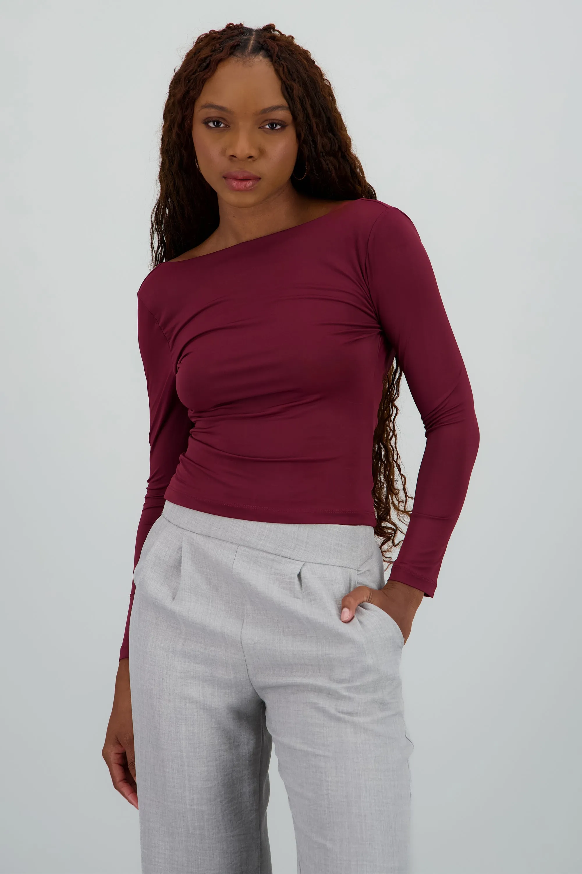 Top manga larga escote barco sold by Shasa