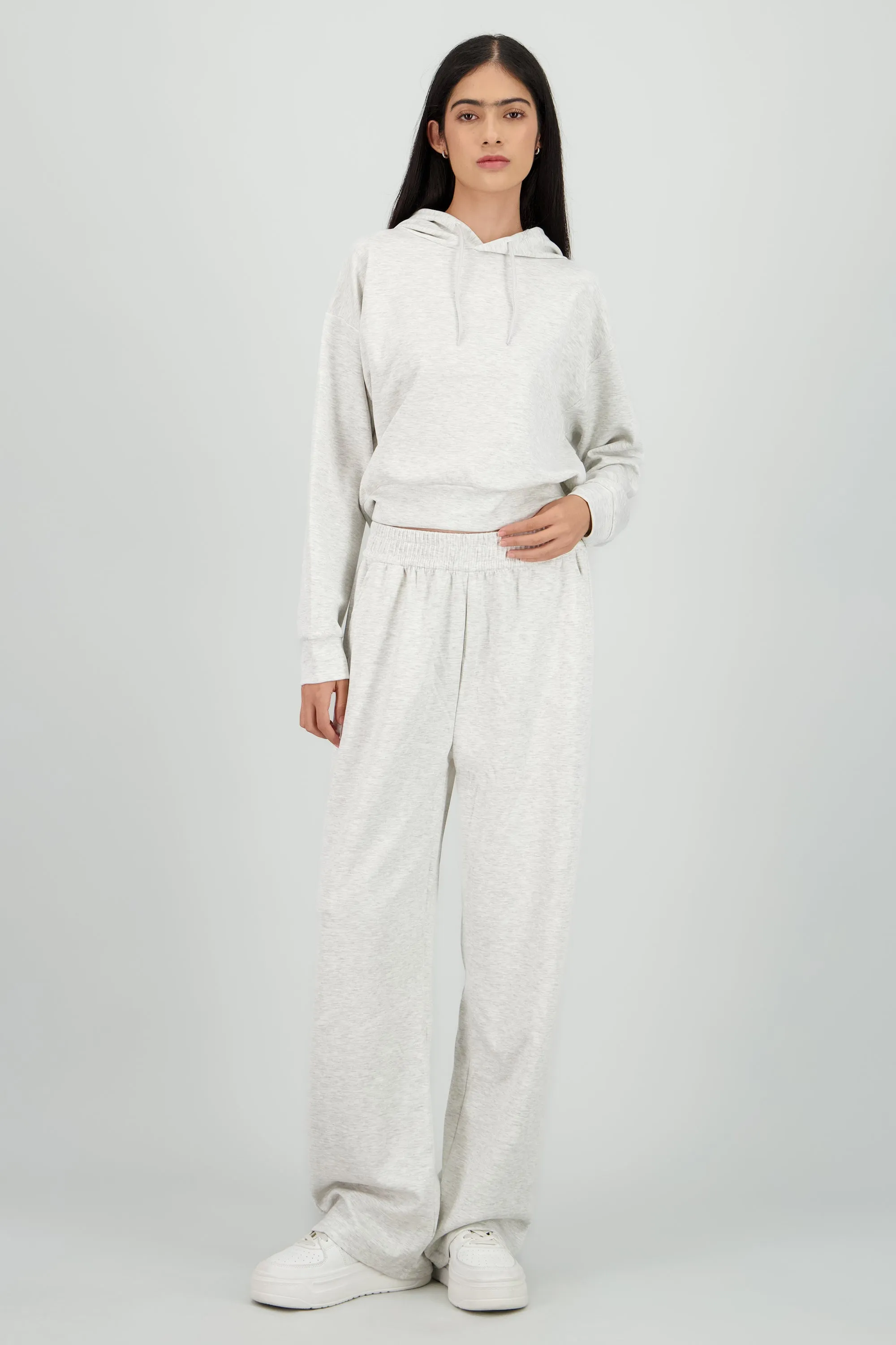 Pants lisos sold by Shasa