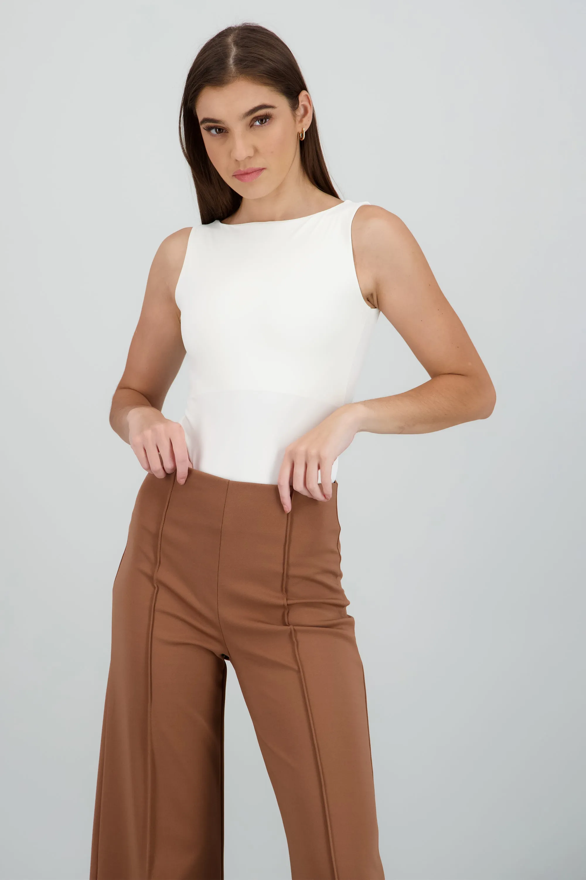 Body liso sin mangas sold by Shasa product image thumbnail 2