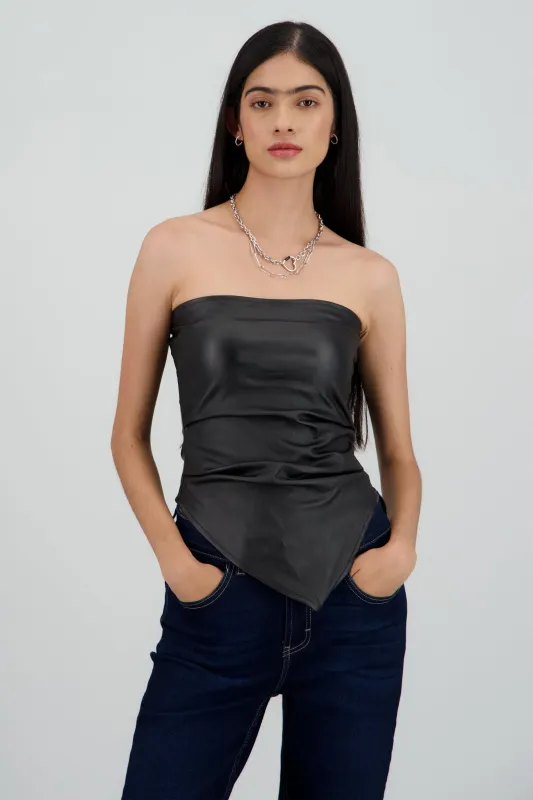 Top strapless asimetrico de pu sold by Shasa