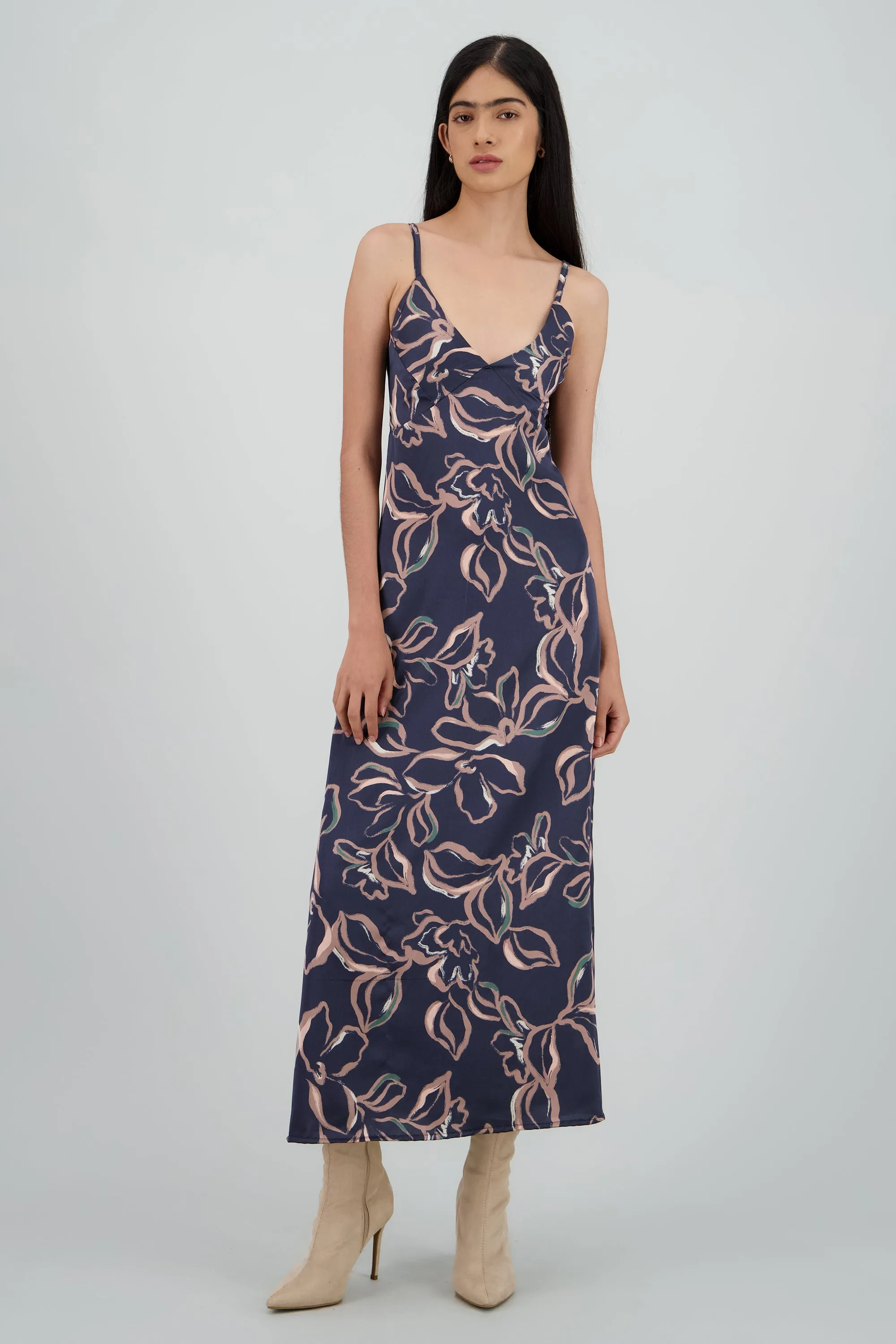 Vestido de tirantes esrampado flores sold by Shasa