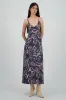 Vestido de tirantes esrampado flores sold by Shasa