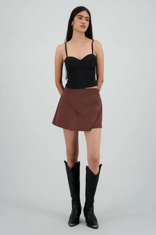 Falda short envolvente suede sold by Shasa