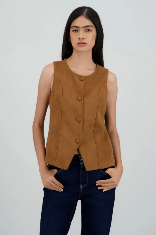 Chaleco de suede detalle cortes sold by Shasa