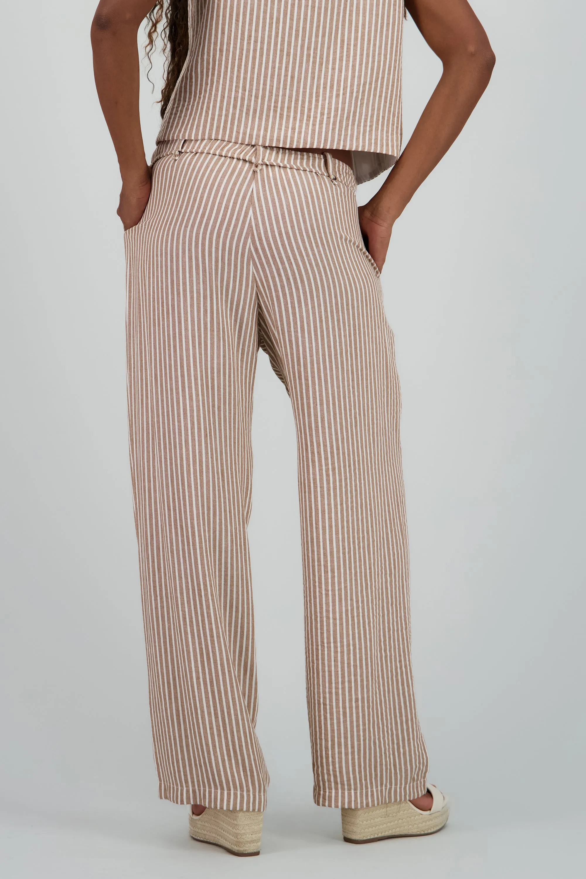 Pantalon recto detalle textura sold by Shasa product image thumbnail 4