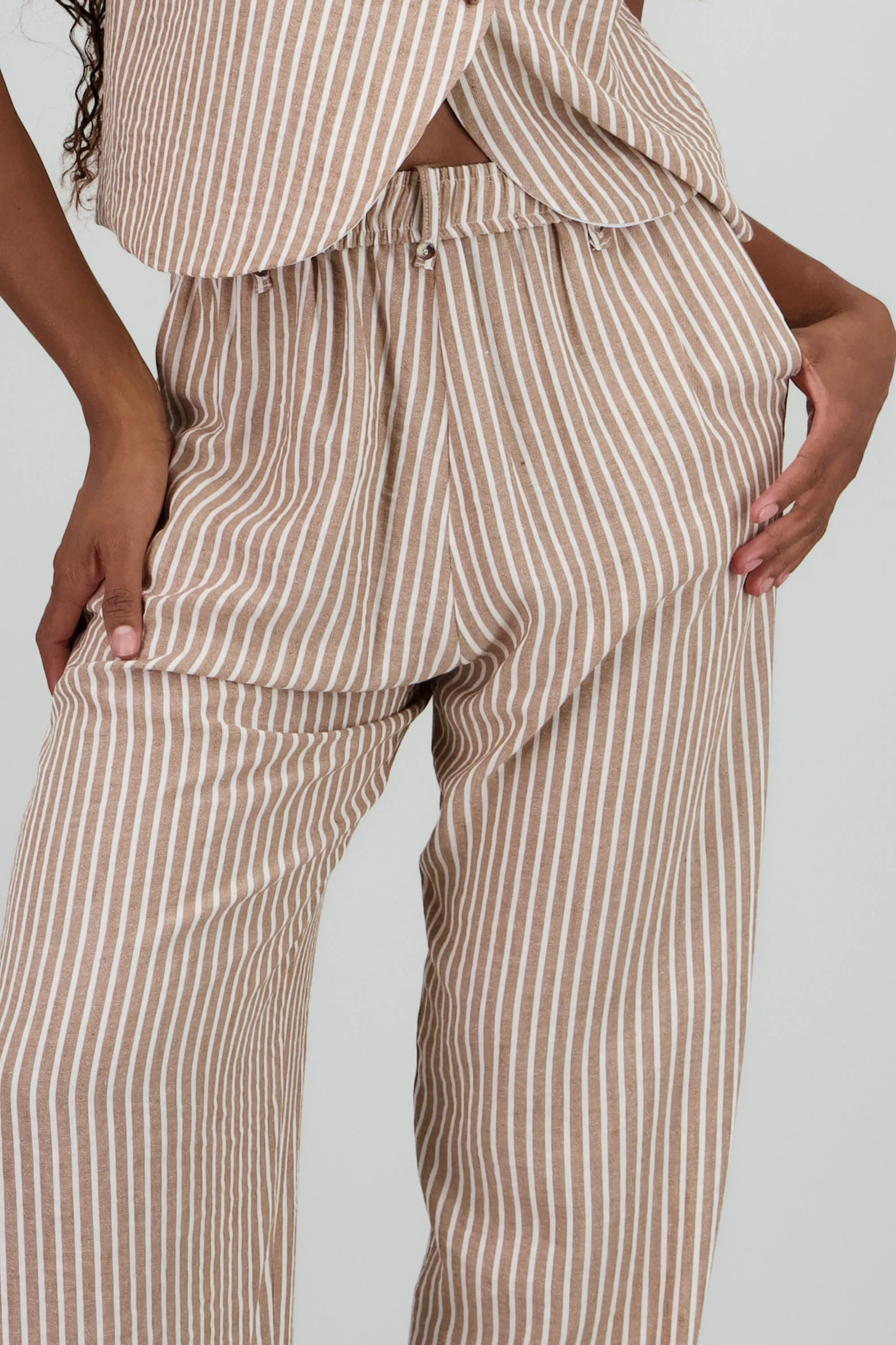 Pantalon recto detalle textura sold by Shasa product image thumbnail 5