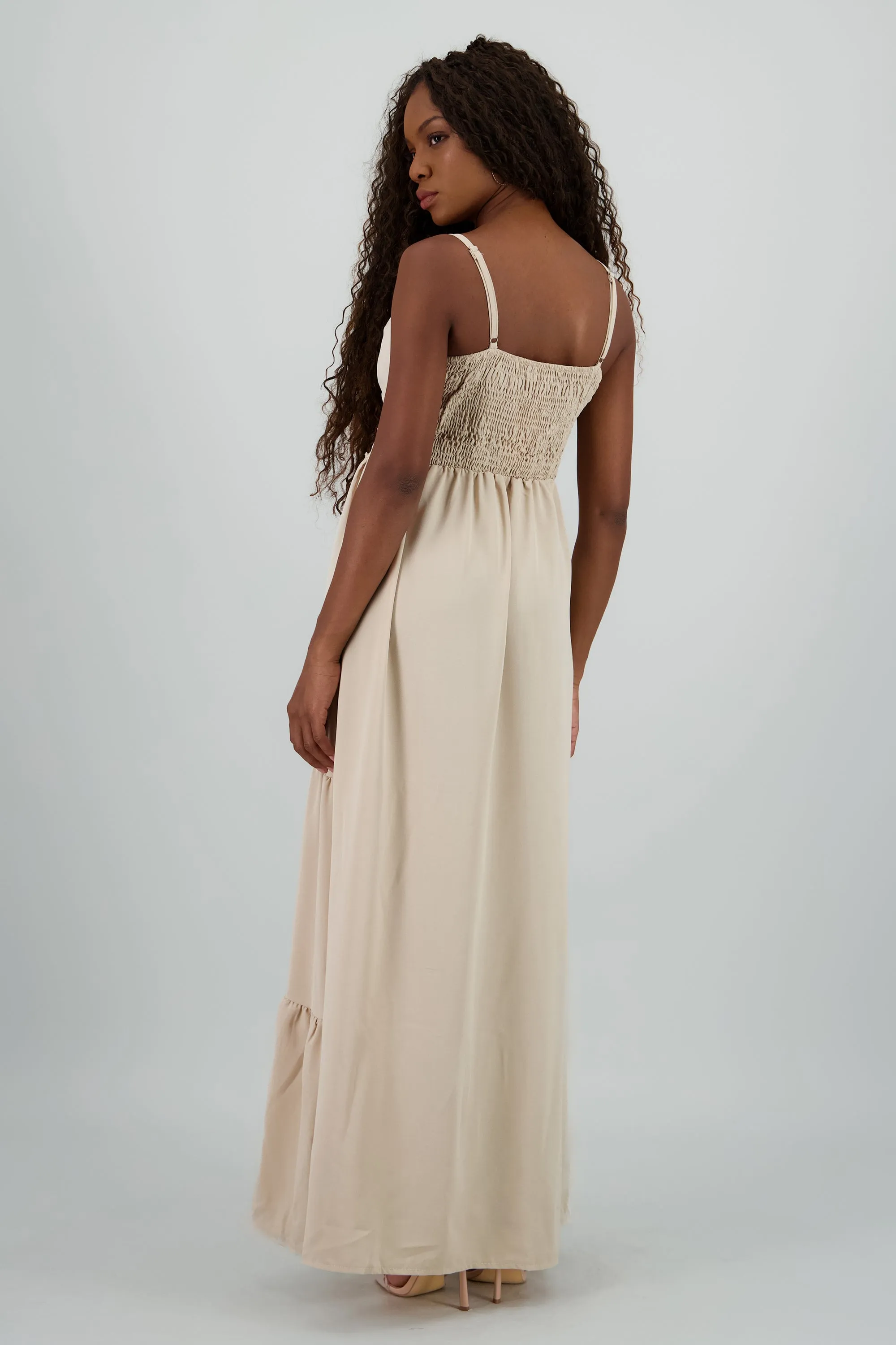 Maxi vestido con copas sold by Shasa product image thumbnail 4