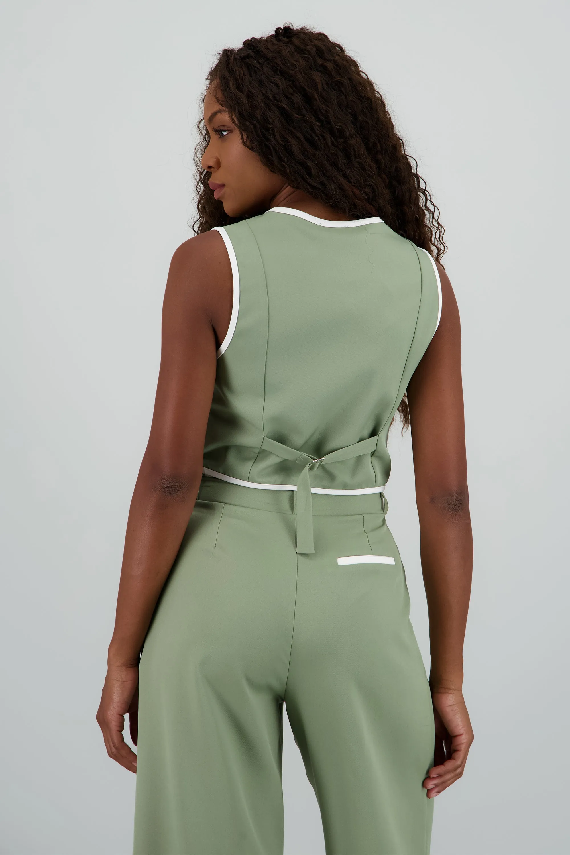 Chaleco detalle contraste cruzado 2 botones Hyp sold by Shasa product image thumbnail 4