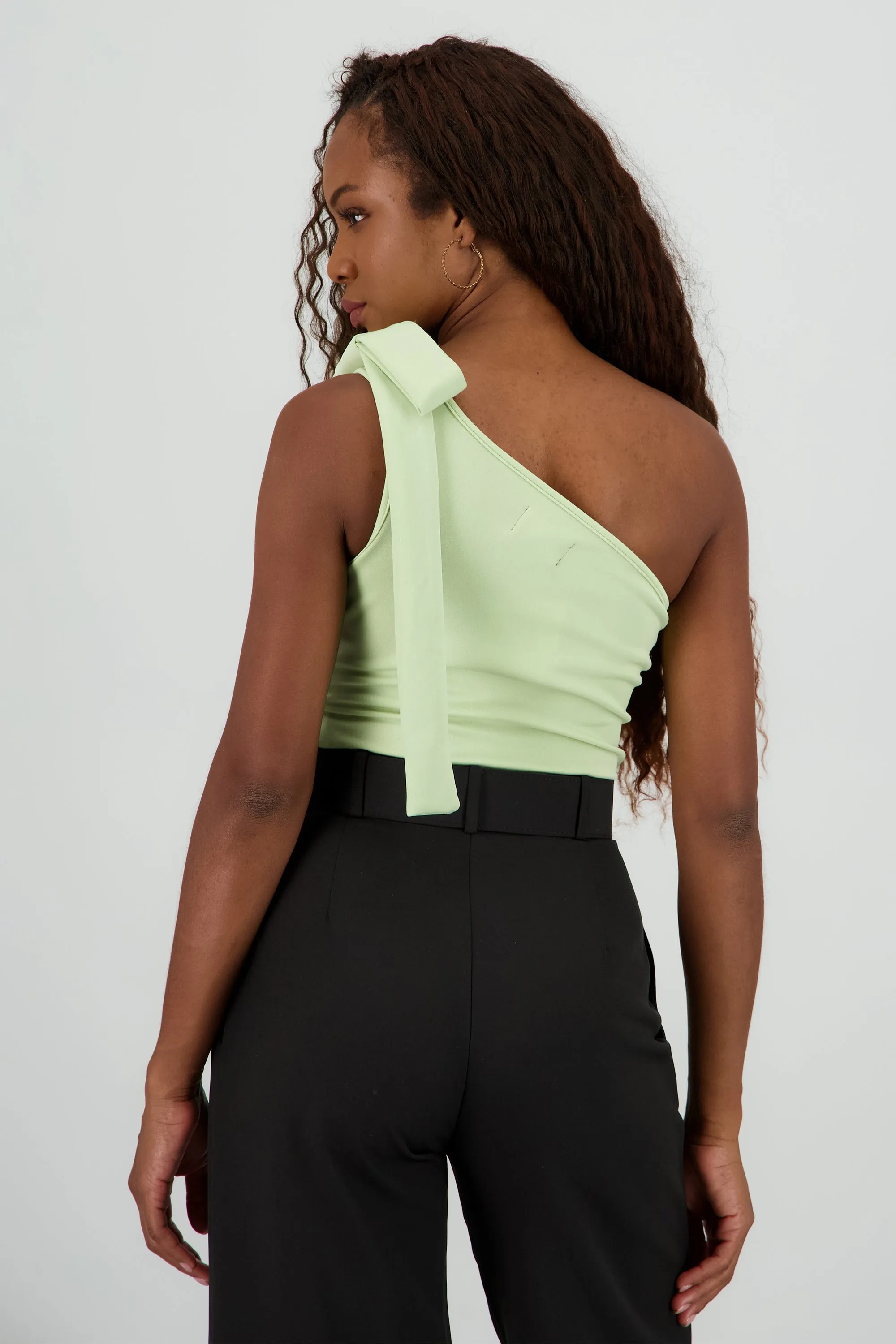 Top asimetrico detalle moño hombro sold by Shasa product image thumbnail 4