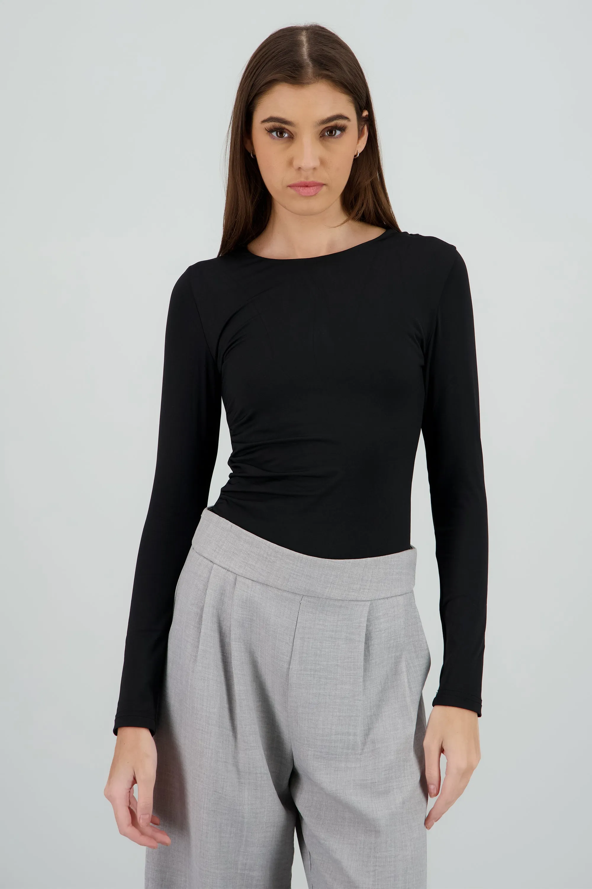 Bodysuit cuello redondo sin manga sold by Shasa