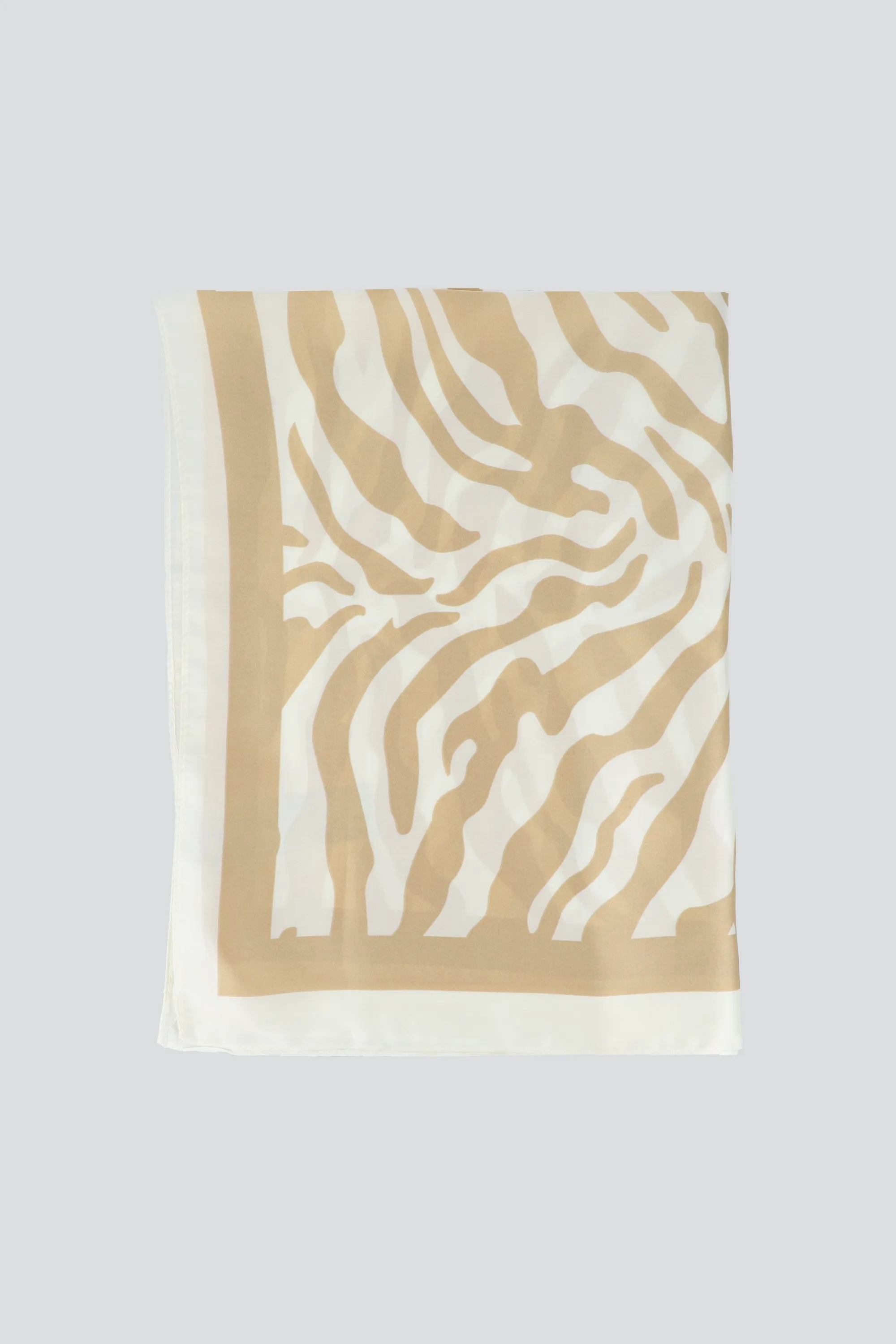 Pañuelo print zebra sold by Shasa product image thumbnail 2