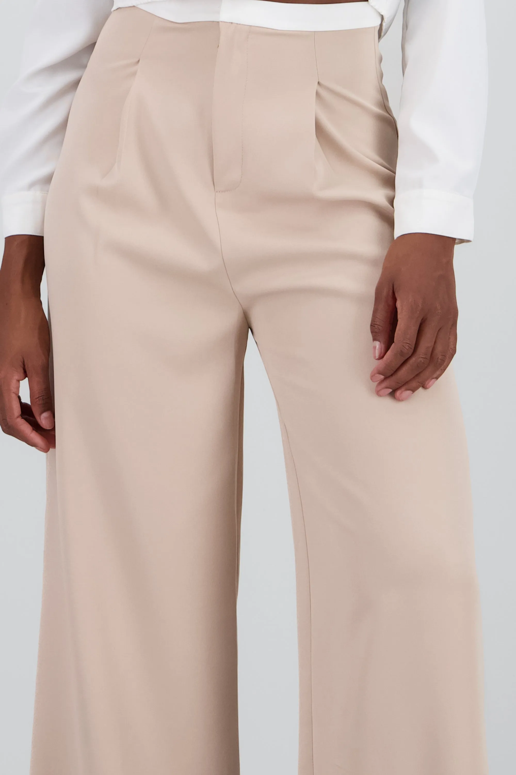 Pantalon sencillo con pretina contraste sold by Shasa product image thumbnail 5