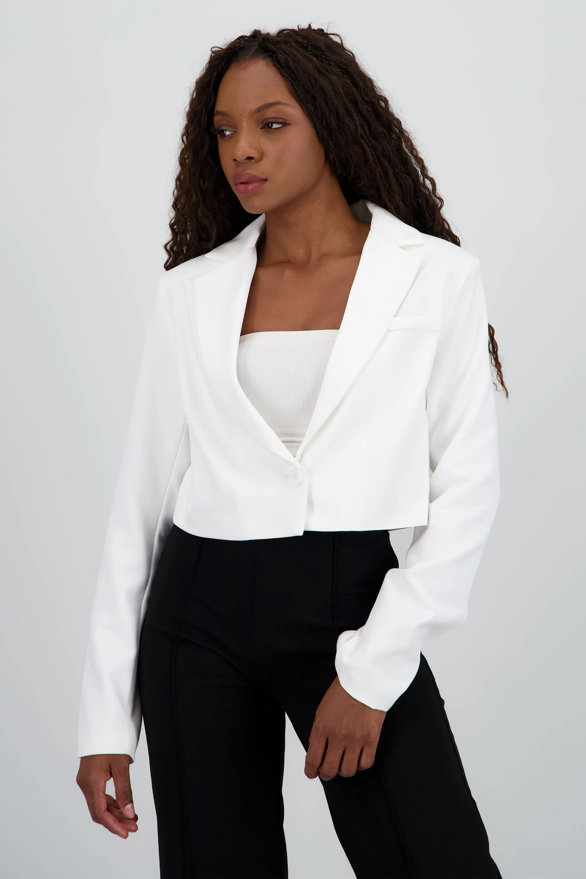 Saco crop detalle solapa sold by Shasa product image thumbnail 2