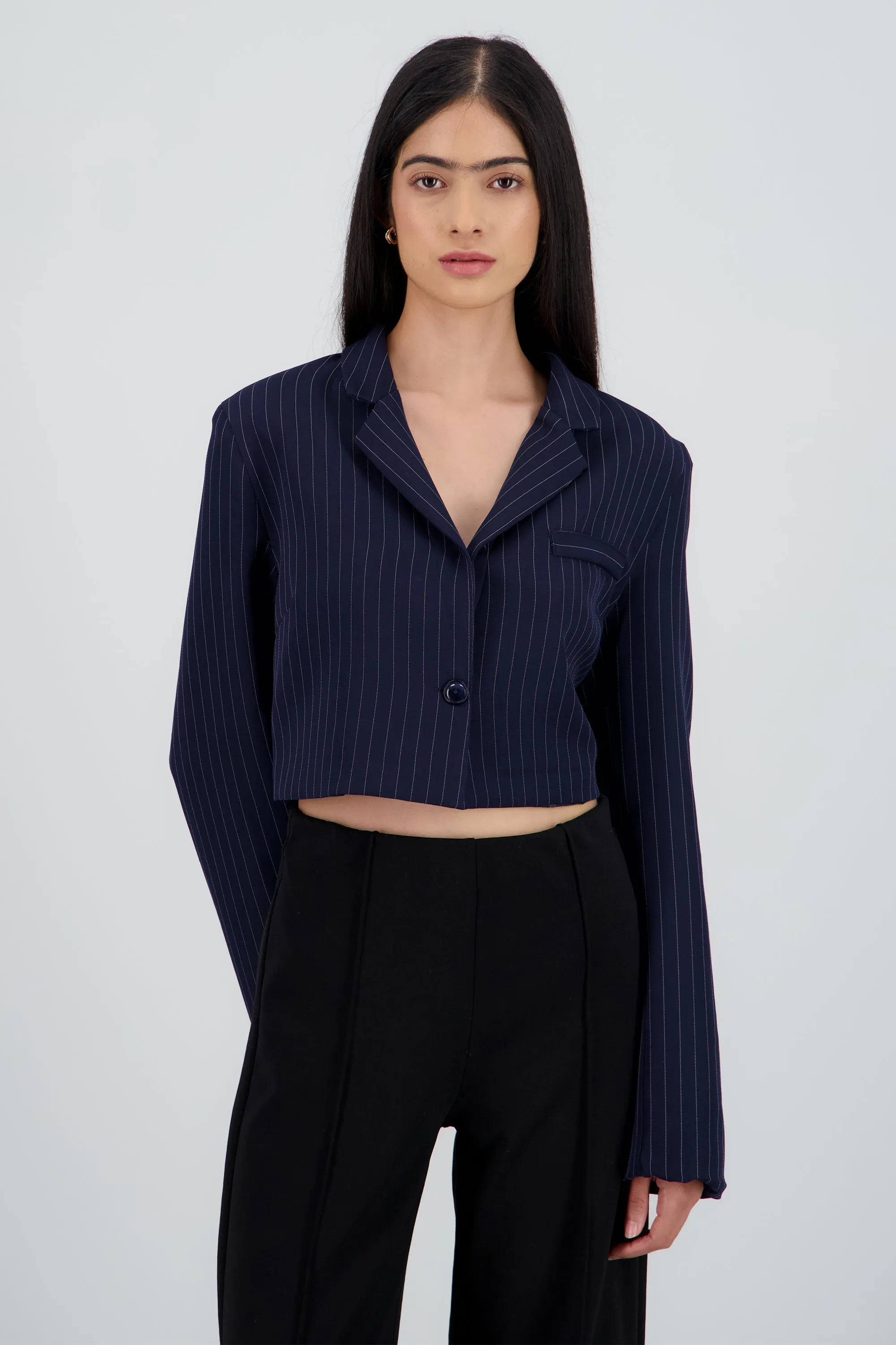 Saco crop de rayas con forro sold by Shasa