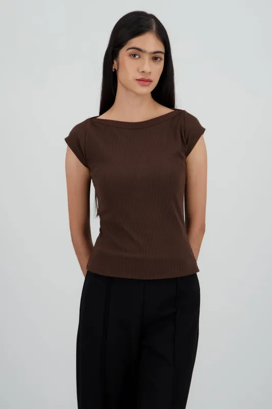 Top de rib escote barco manga corta sold by Shasa