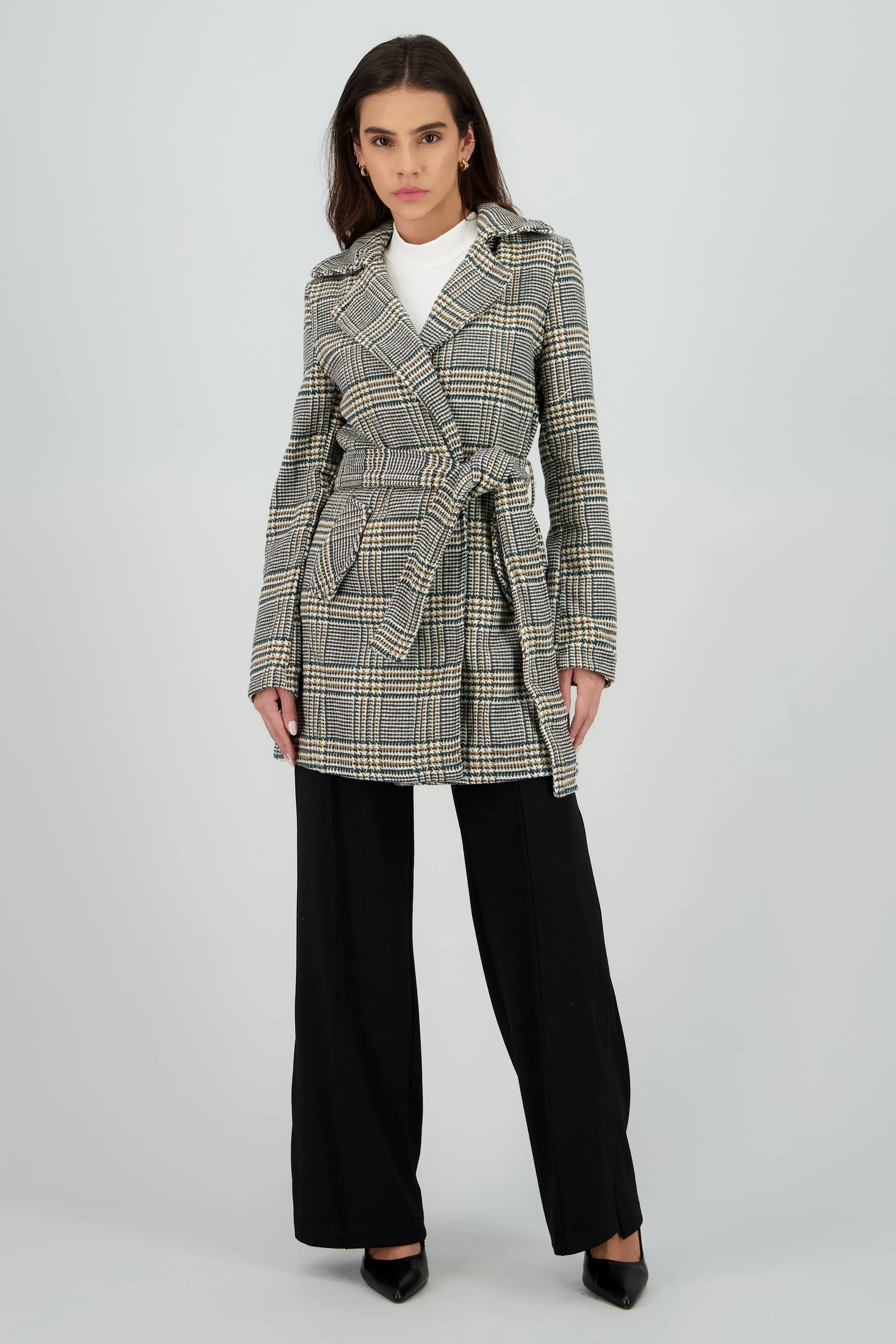 Gabardina corta cuadros sold by Shasa product image thumbnail 2