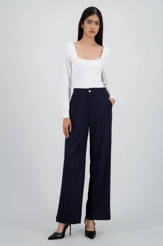 Pantalon recto sastreado detalle boton sold by Shasa