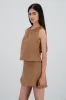 Top sin mangas de suede con detalle de pinzas sold by Shasa