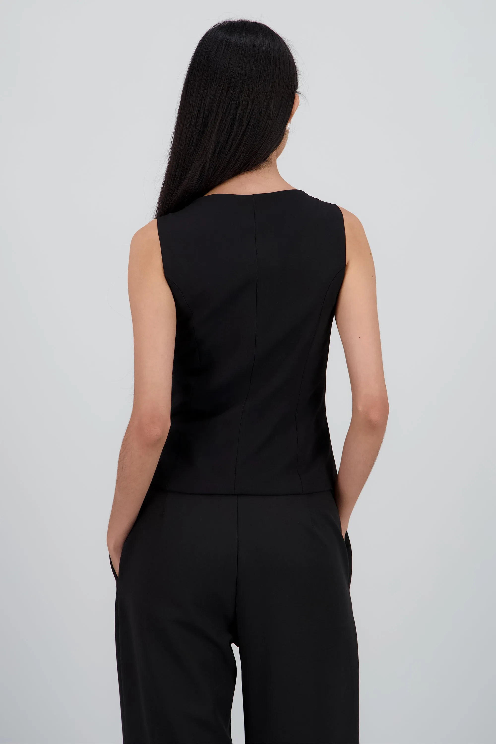 Chaleco botones cuello redondo sold by Shasa product image thumbnail 4