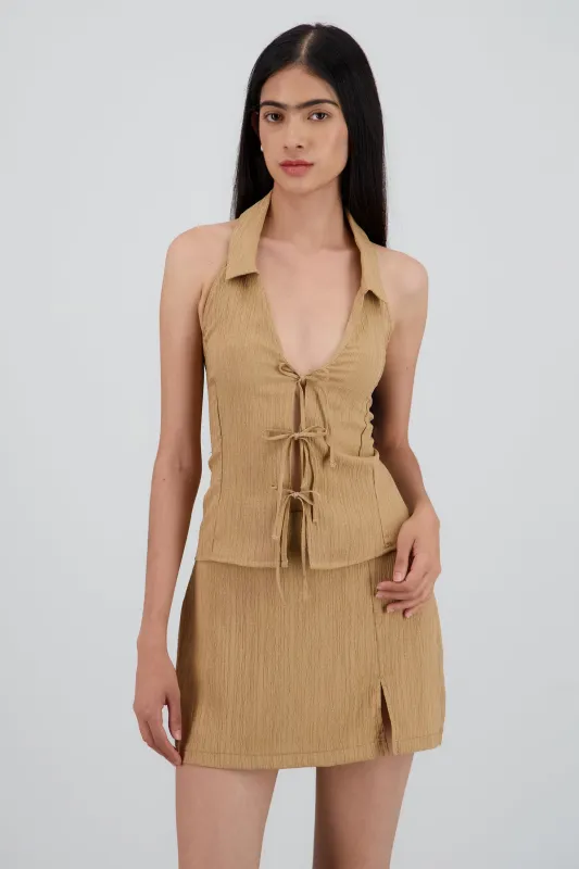 Top halter detalle cuello sold by Shasa