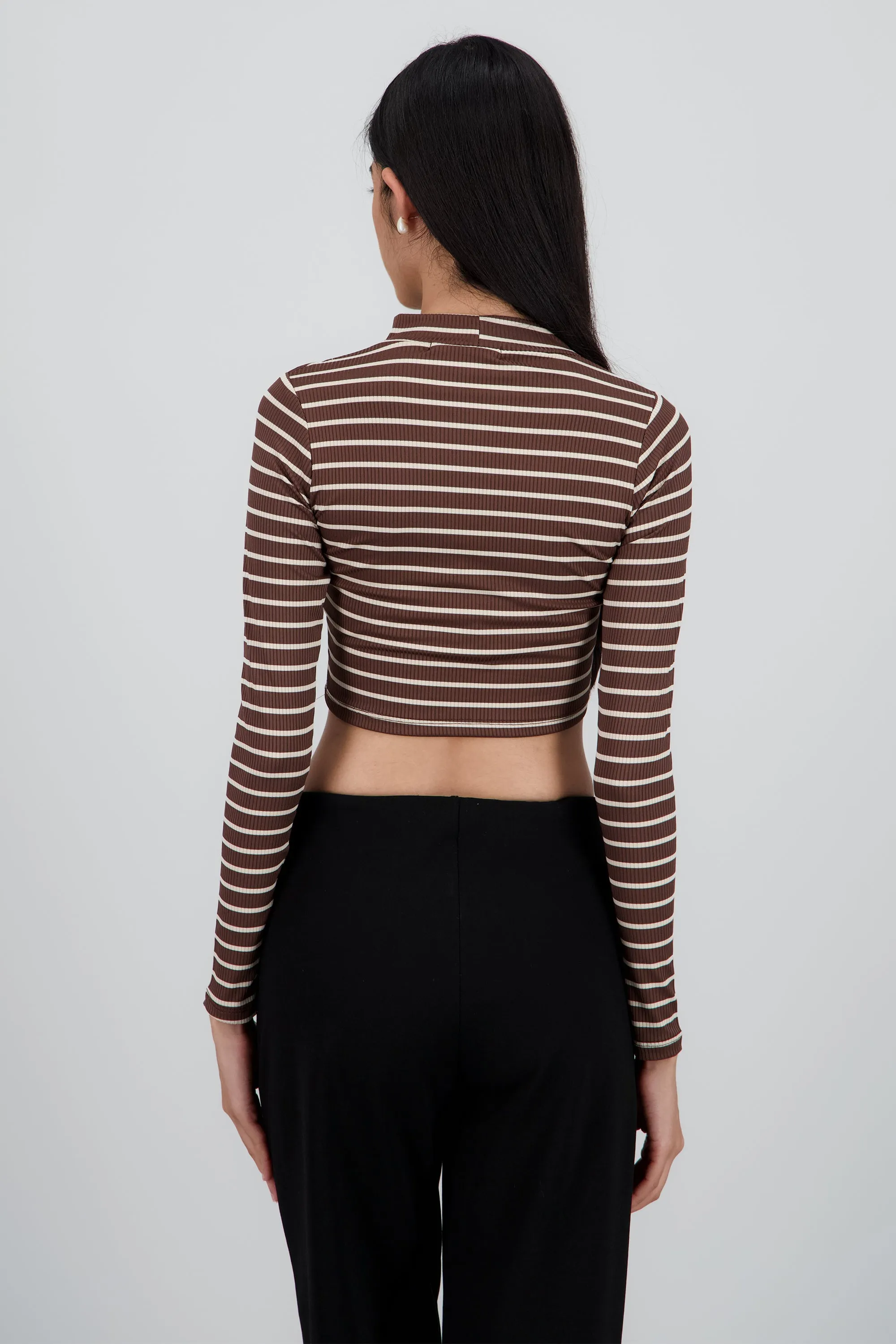 Top de rayas manga larga cuello alto sold by Shasa product image thumbnail 4