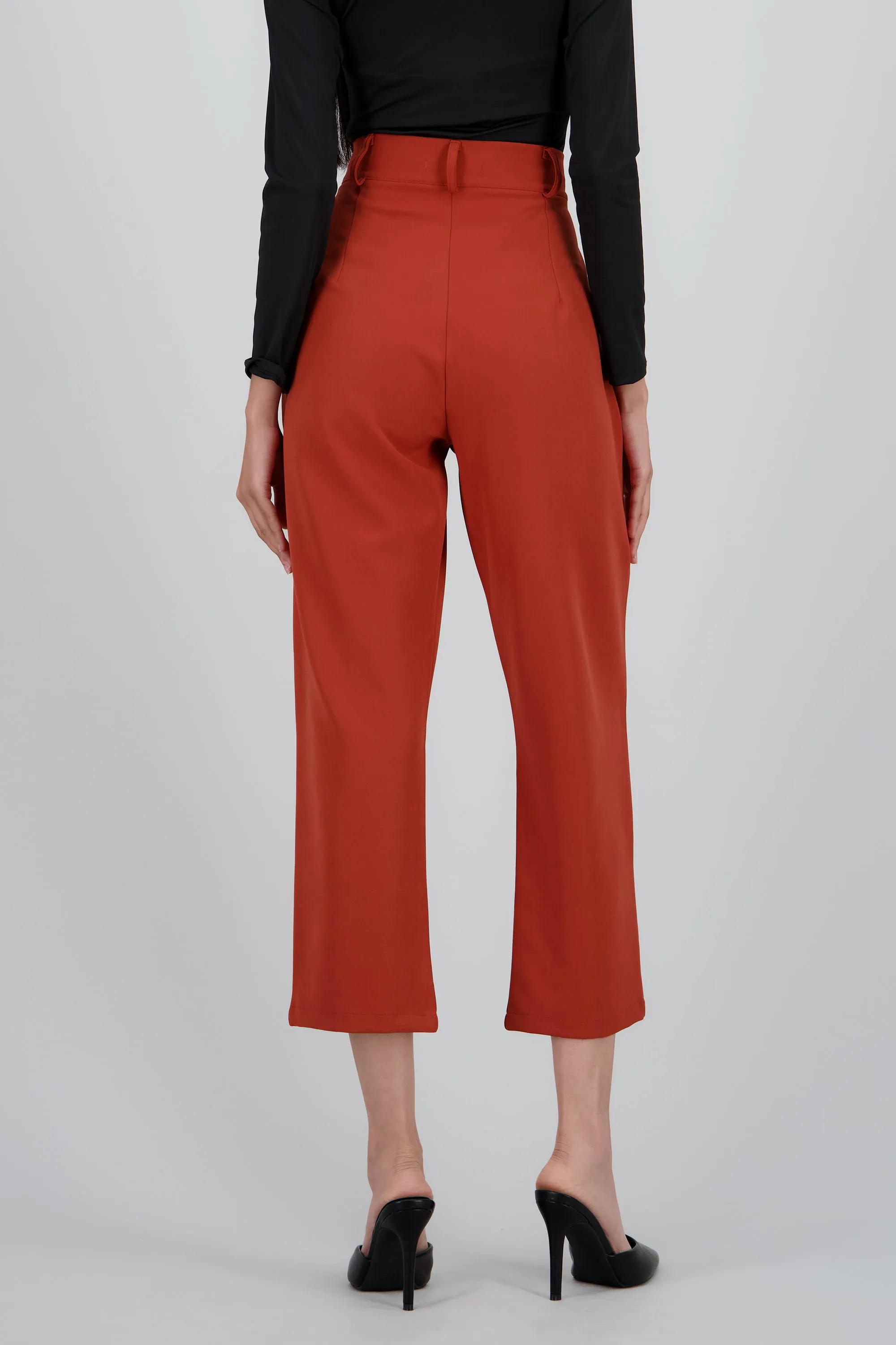 Pantalón Cintura Alta Capri Bolsas sold by Shasa product image thumbnail 4