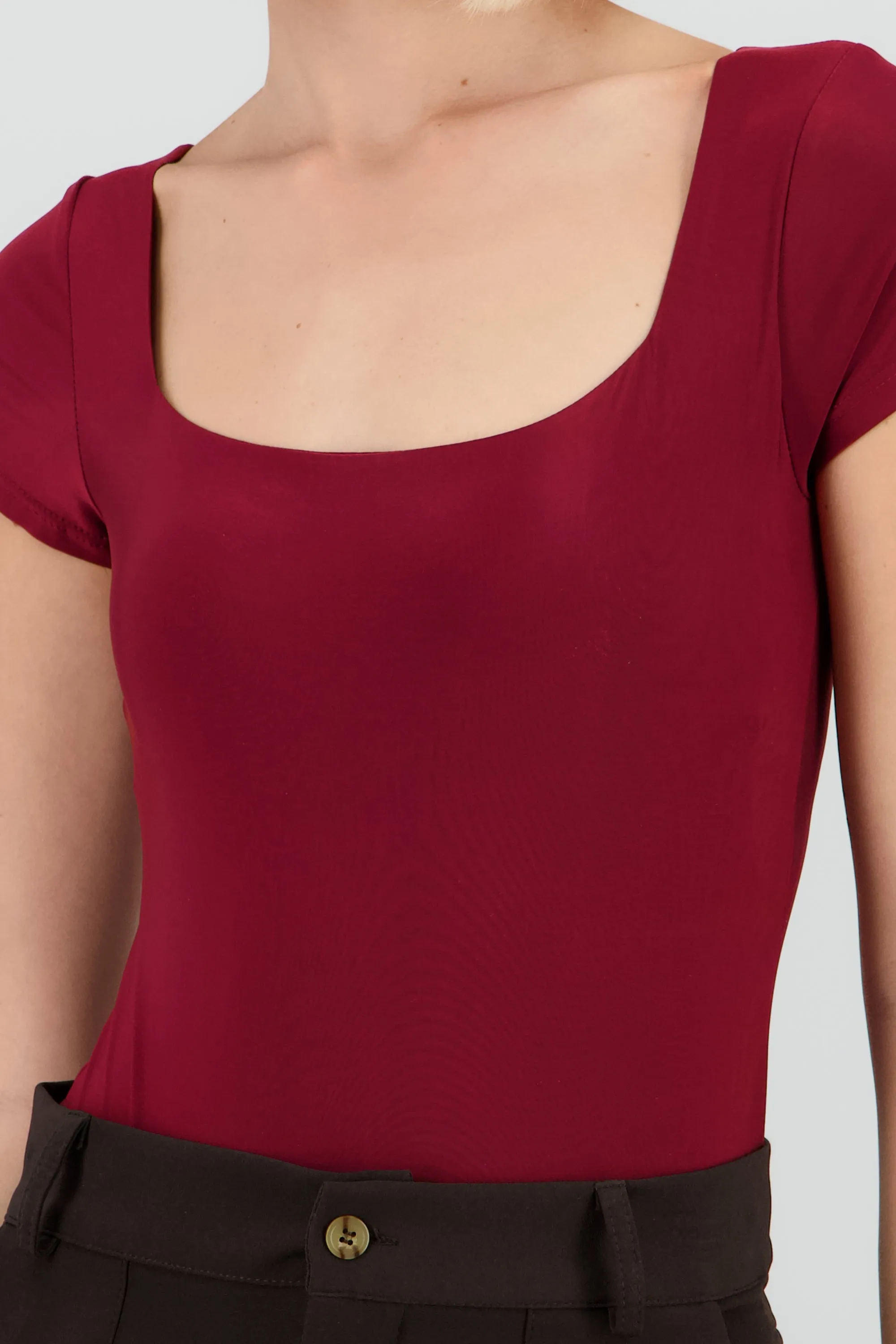 Body manga corta escote cuadrado sold by Shasa product image thumbnail 5