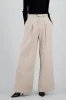 Pantalon amplio con cinturon sold by Shasa
