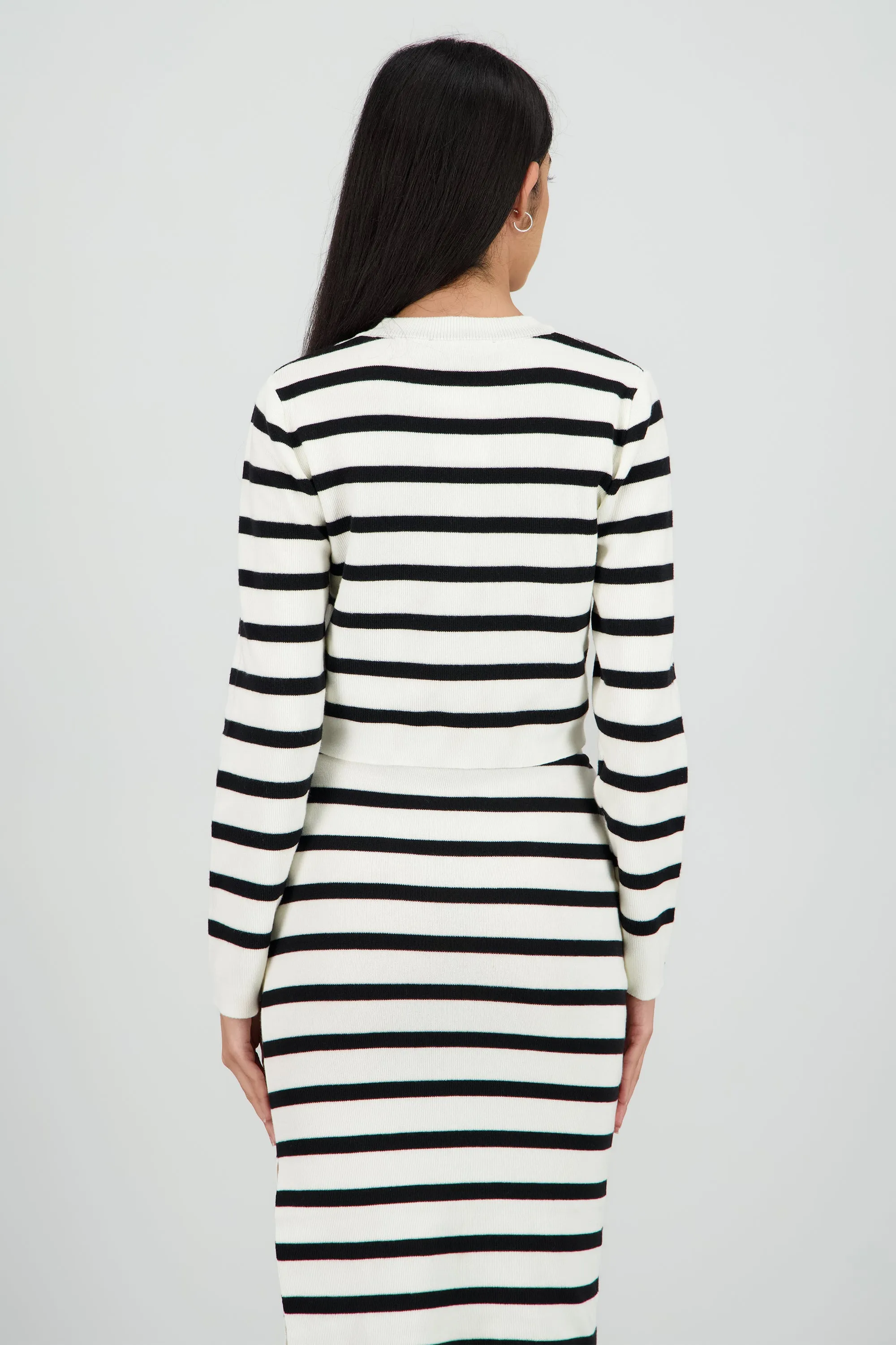 Sueter rayas crop sold by Shasa product image thumbnail 4