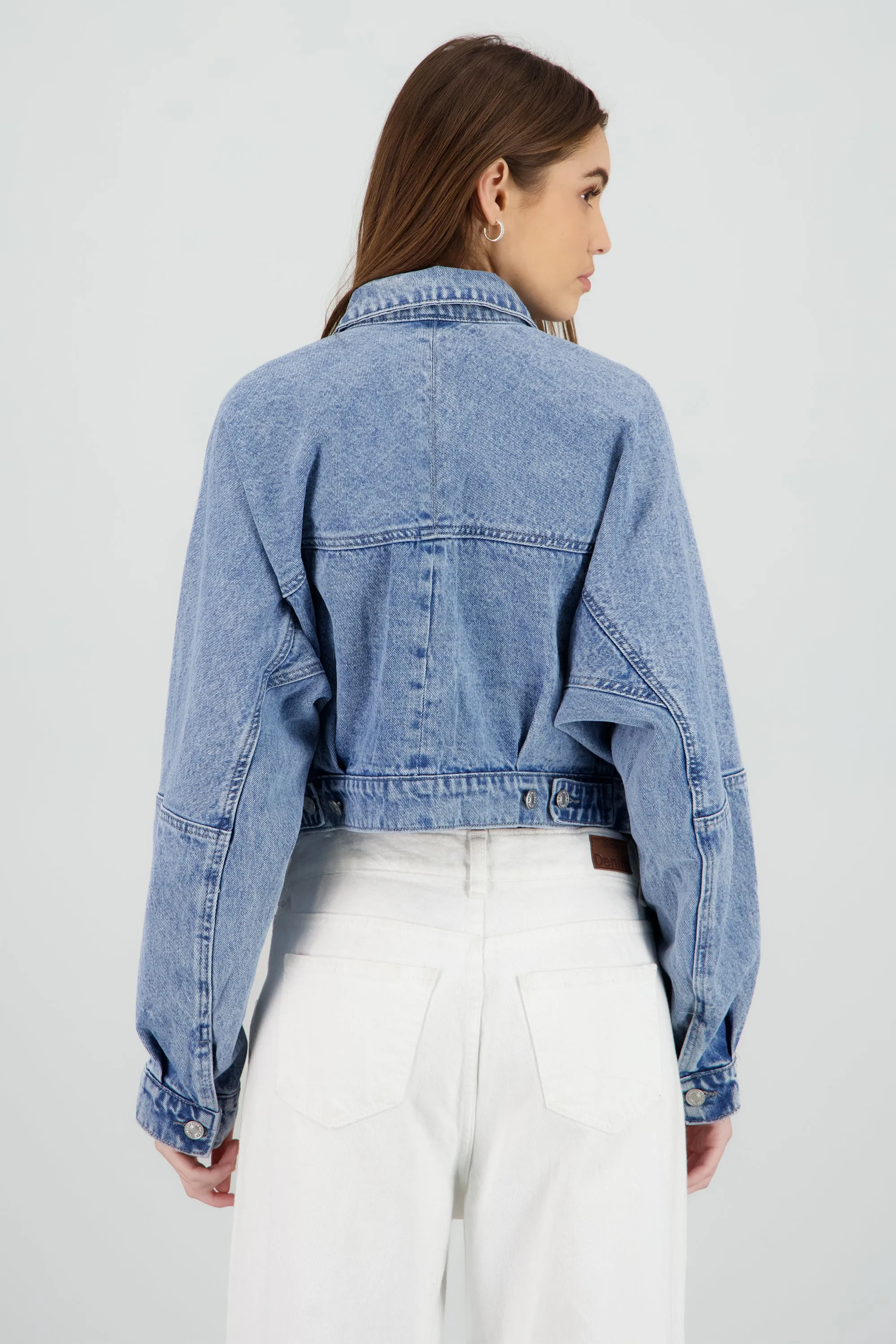 Chamarra oversize bolsas sold by Shasa product image thumbnail 4