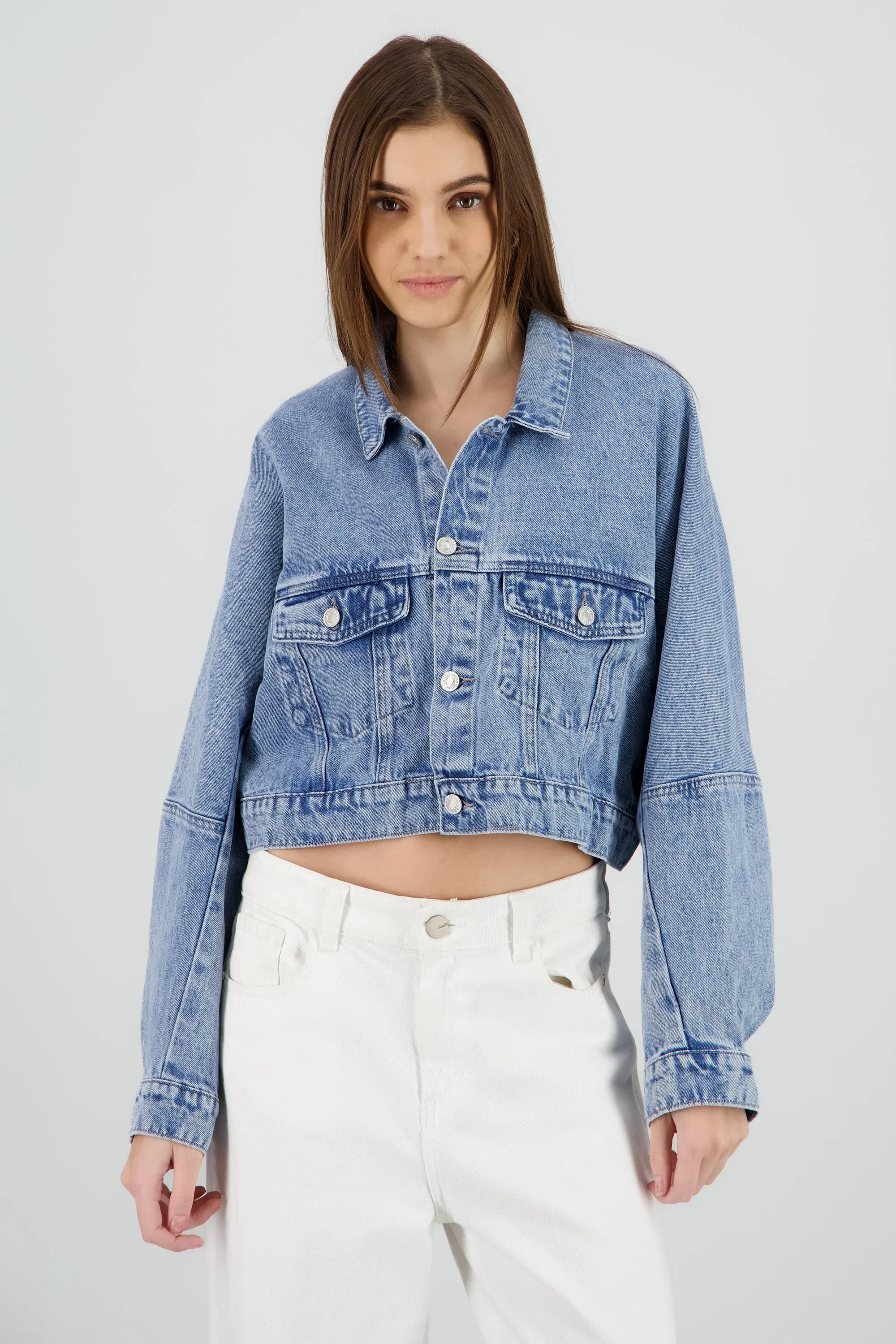 Chamarra oversize bolsas sold by Shasa product image thumbnail 2