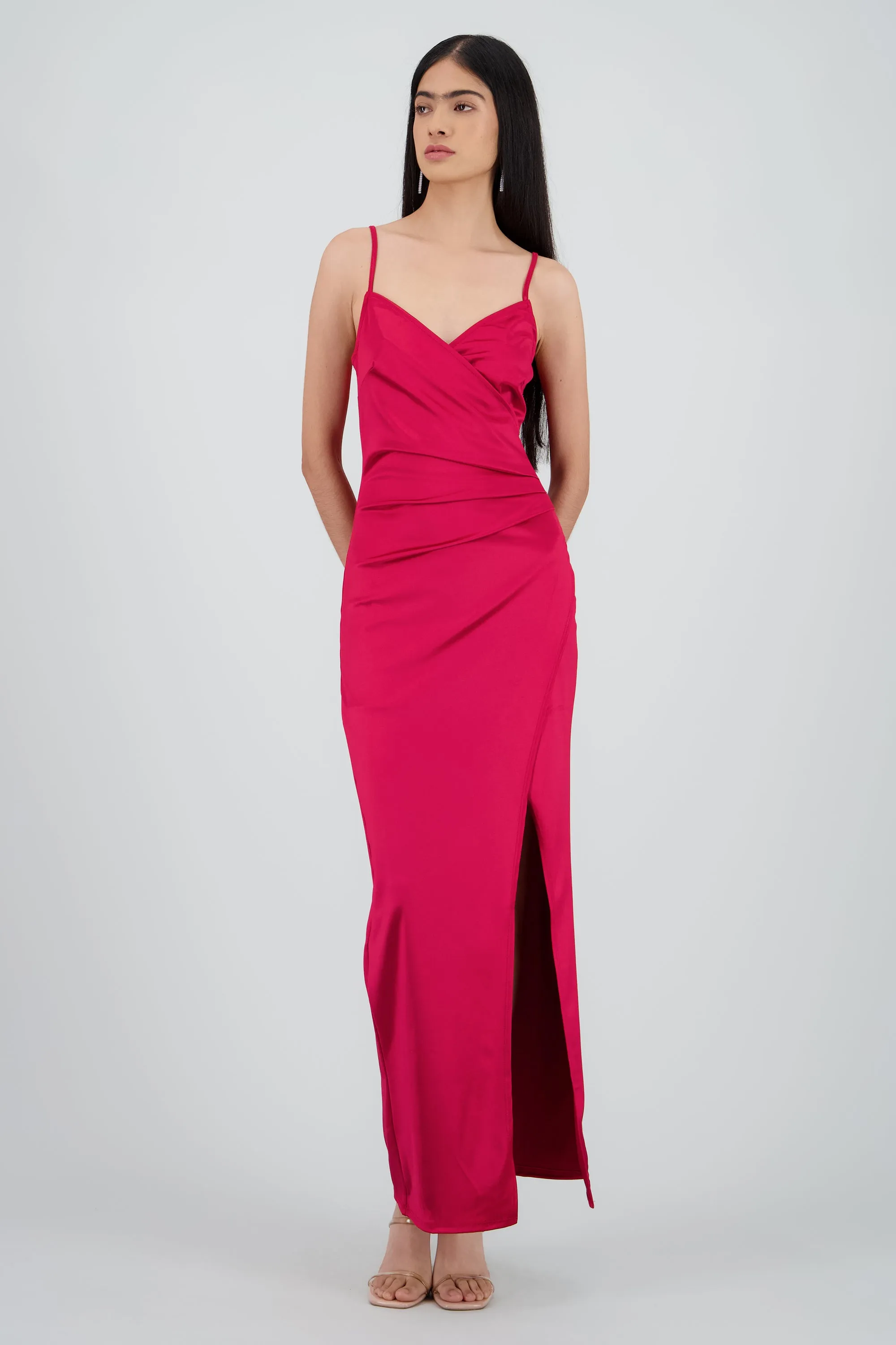 Vestido satinado midi sold by Shasa