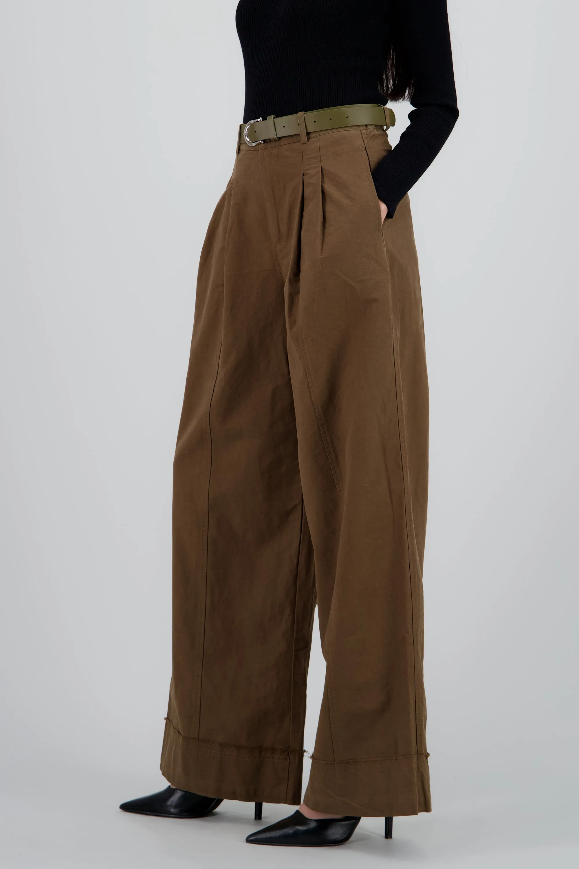 Pantalon amplio con cinturon sold by Shasa product image thumbnail 3