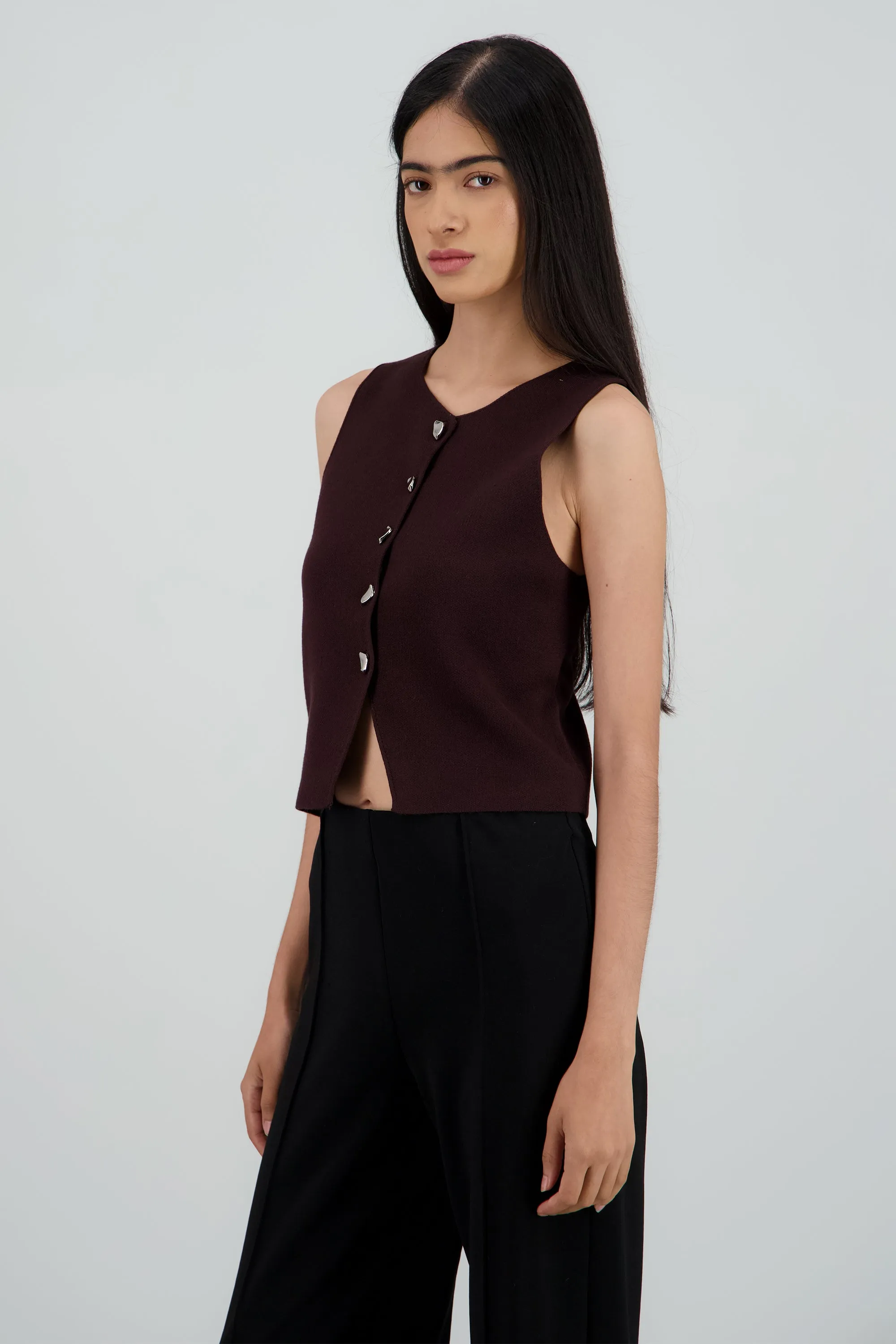 Top tejido con detalle de botones sold by Shasa product image thumbnail 3