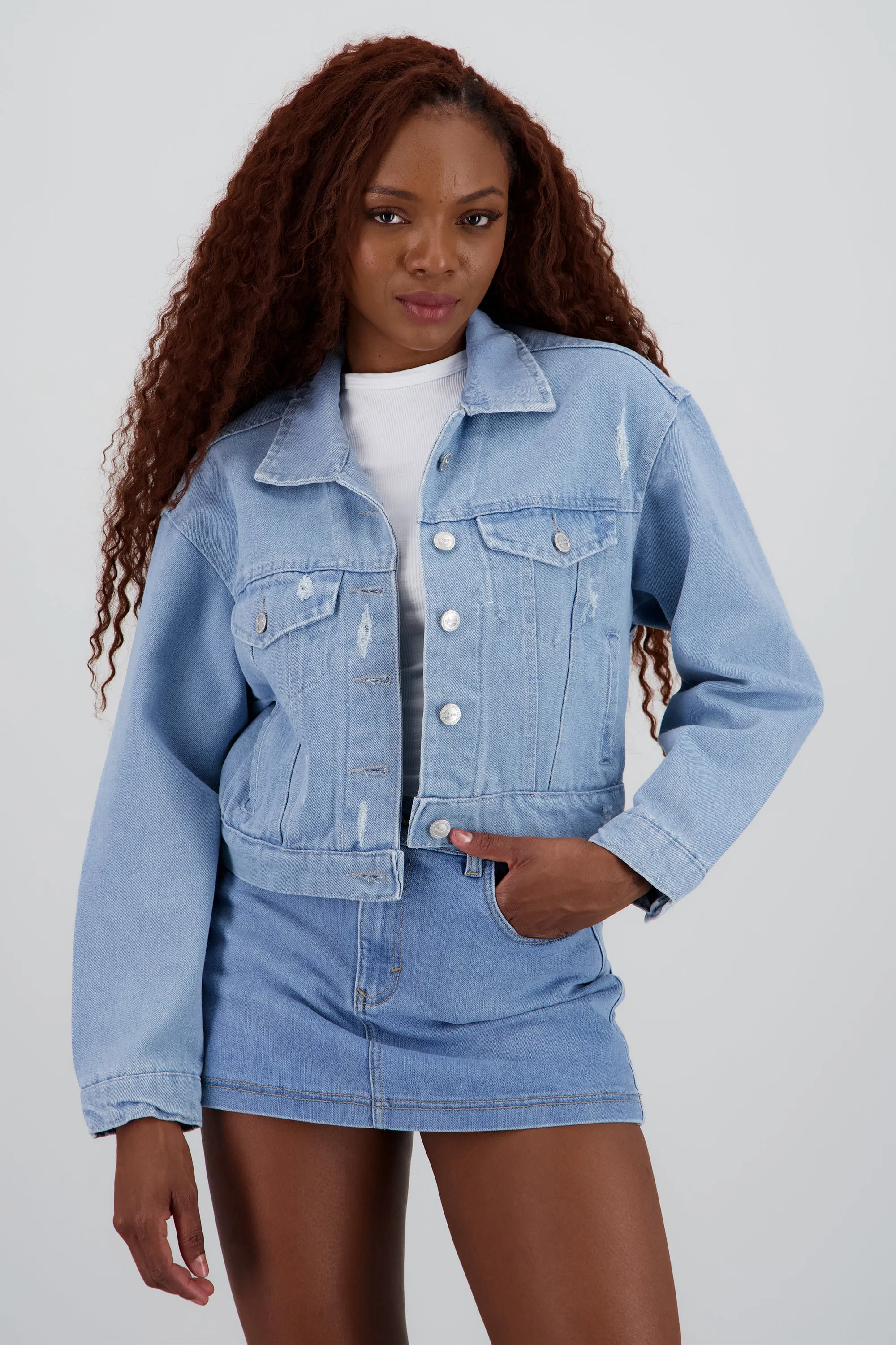 Chamarra trucker crop sold by Shasa