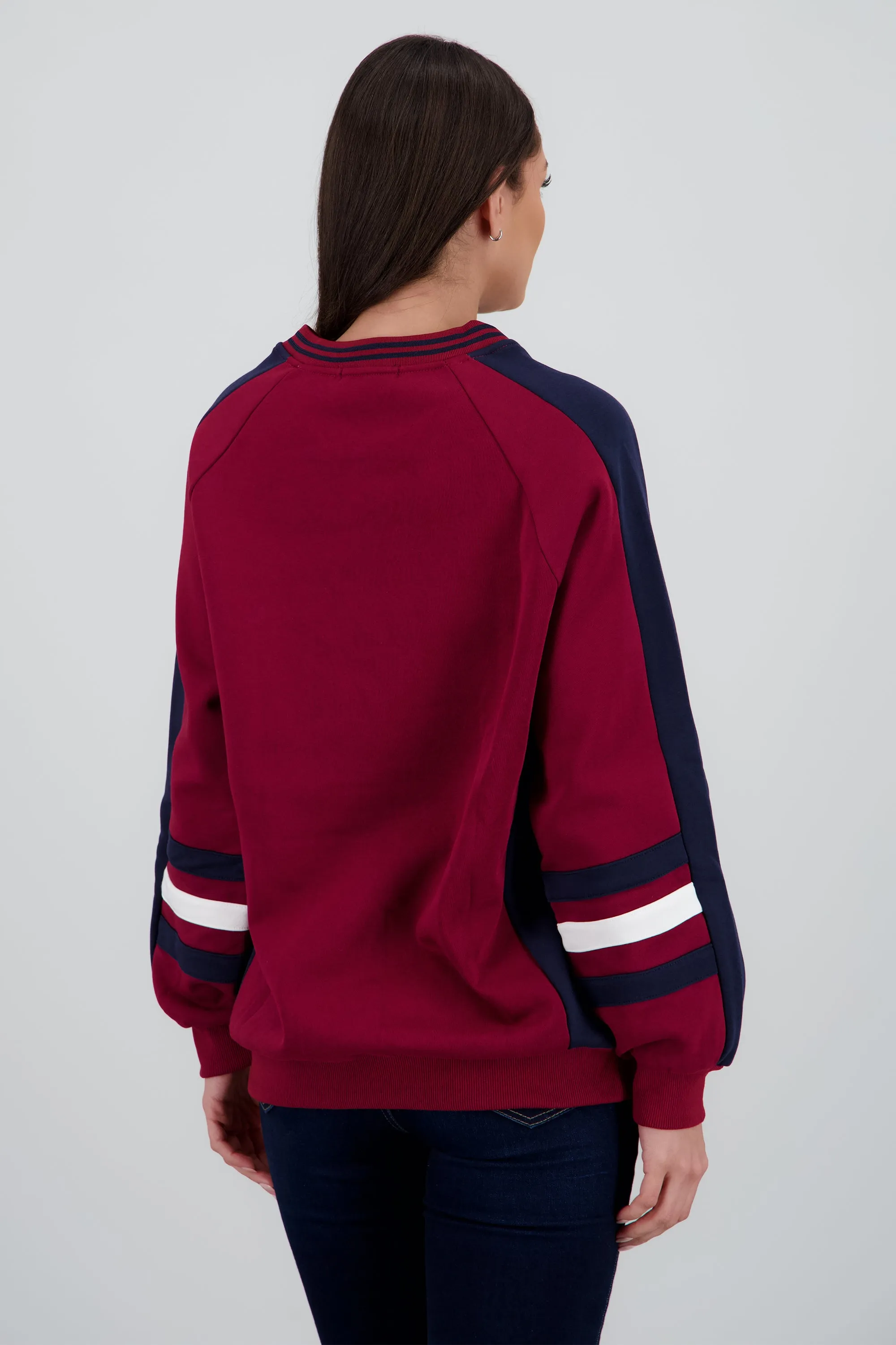 Sudadera detalle numero contraste sold by Shasa product image thumbnail 4