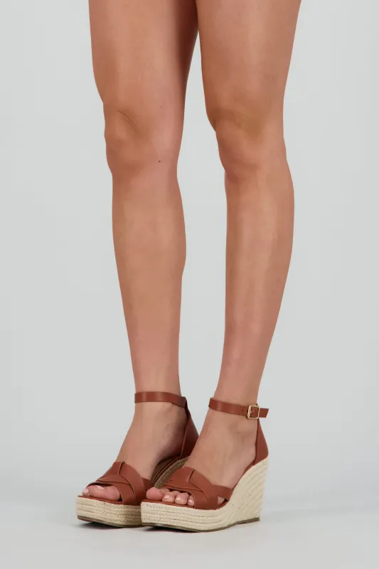 Cuña tiras entrelazadas sold by Shasa