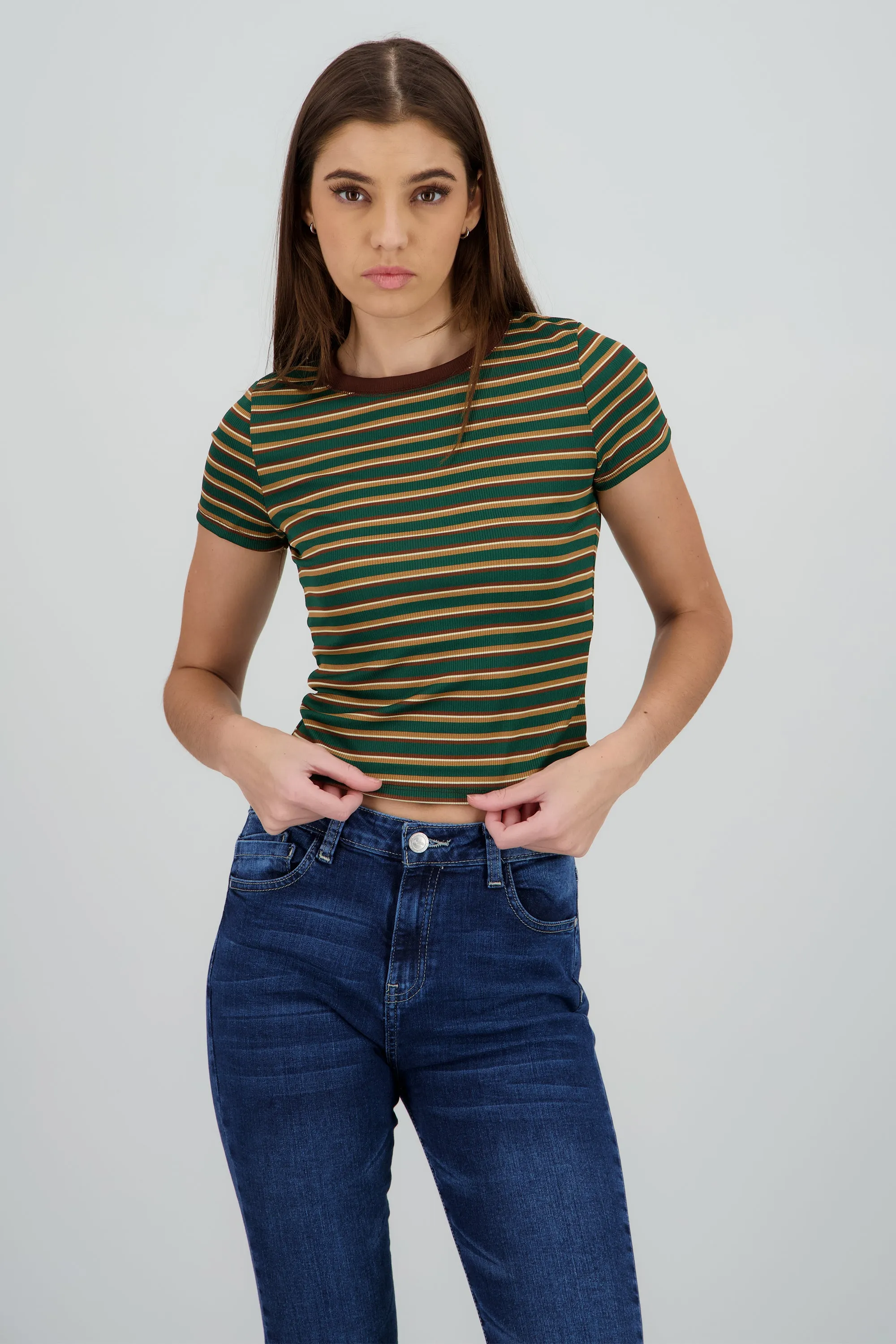 Playera cuello redondo lineas sold by Shasa product image thumbnail 2