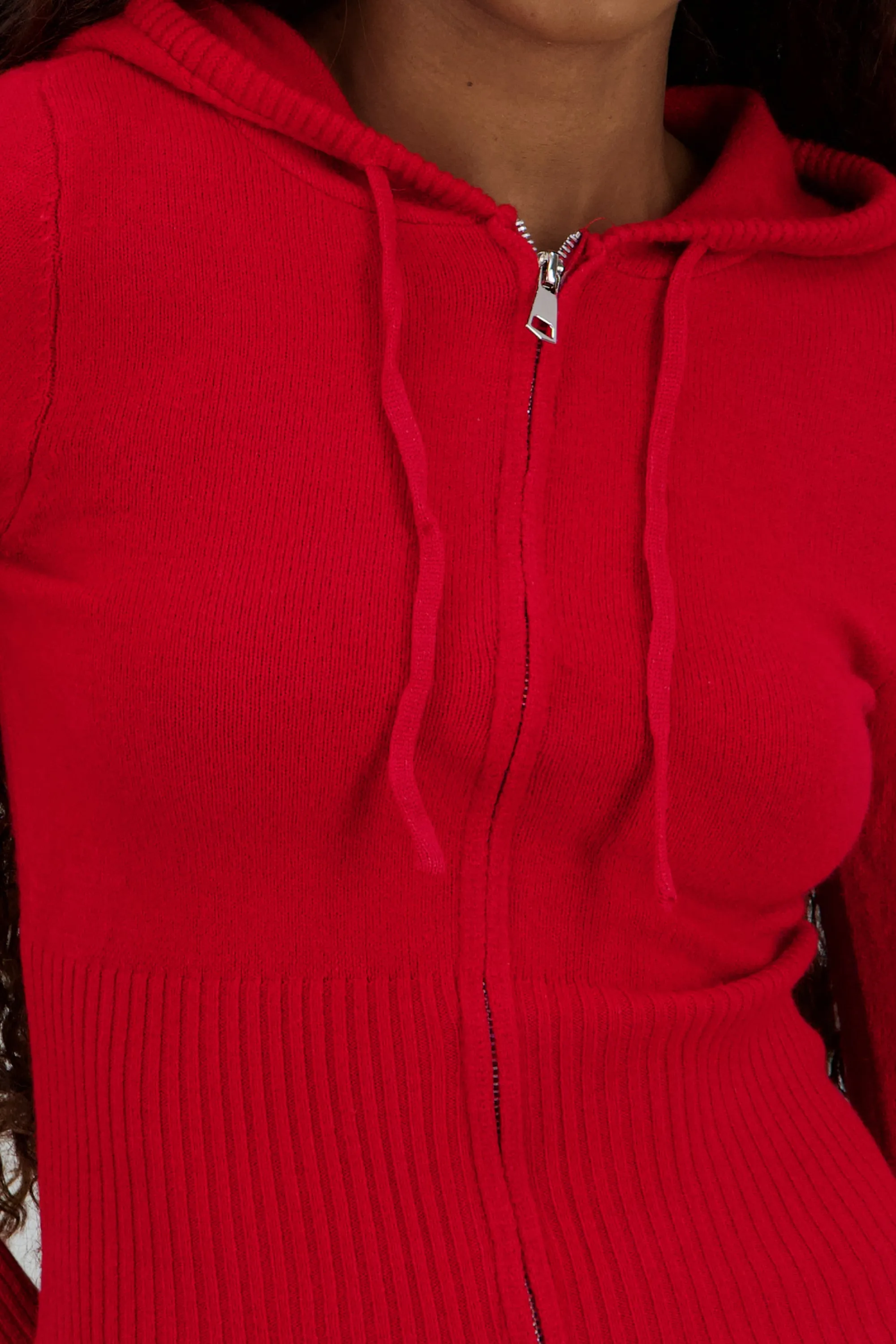 Sueter con cierre y gorro sold by Shasa product image thumbnail 5