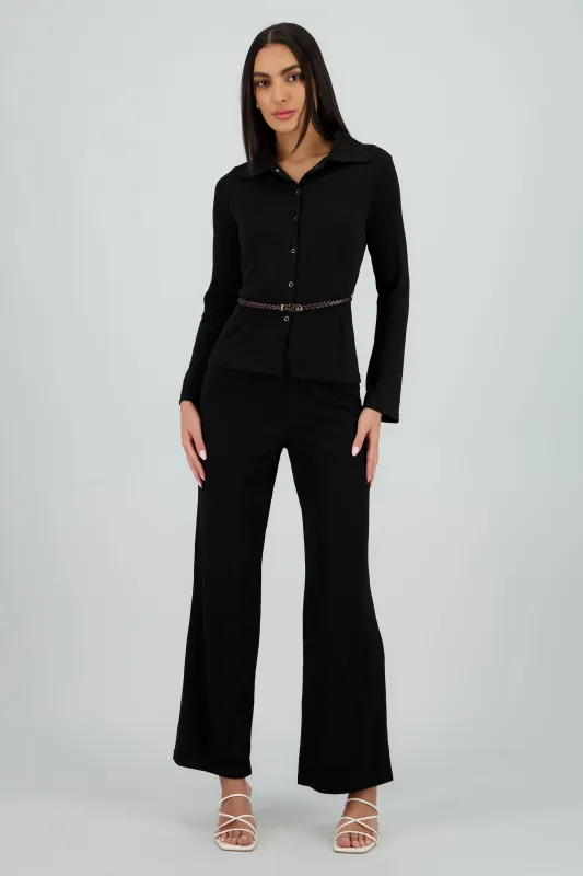 Pantalon plisado sold by Shasa