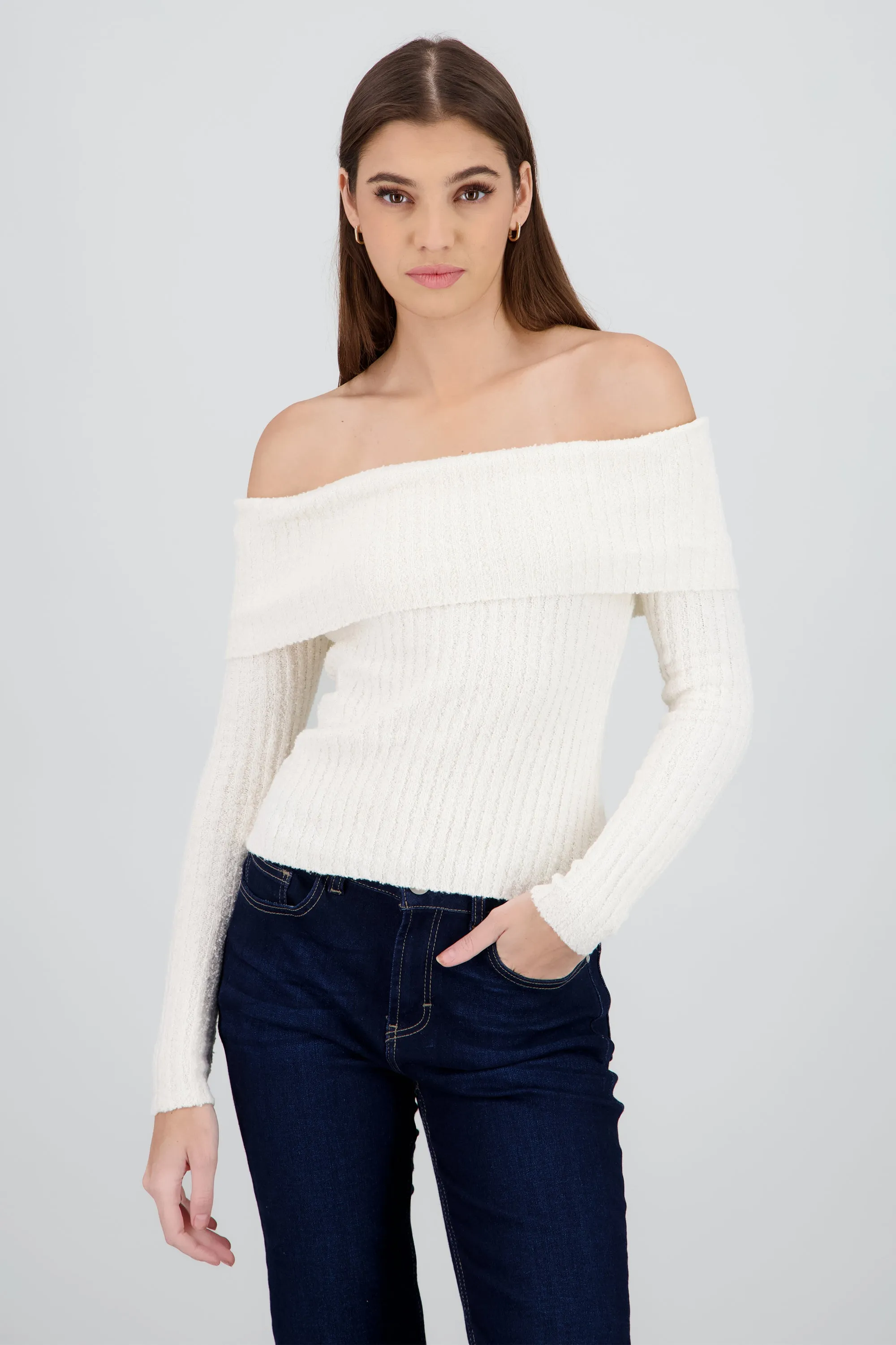 Sueter rib tejido son hombros sold by Shasa