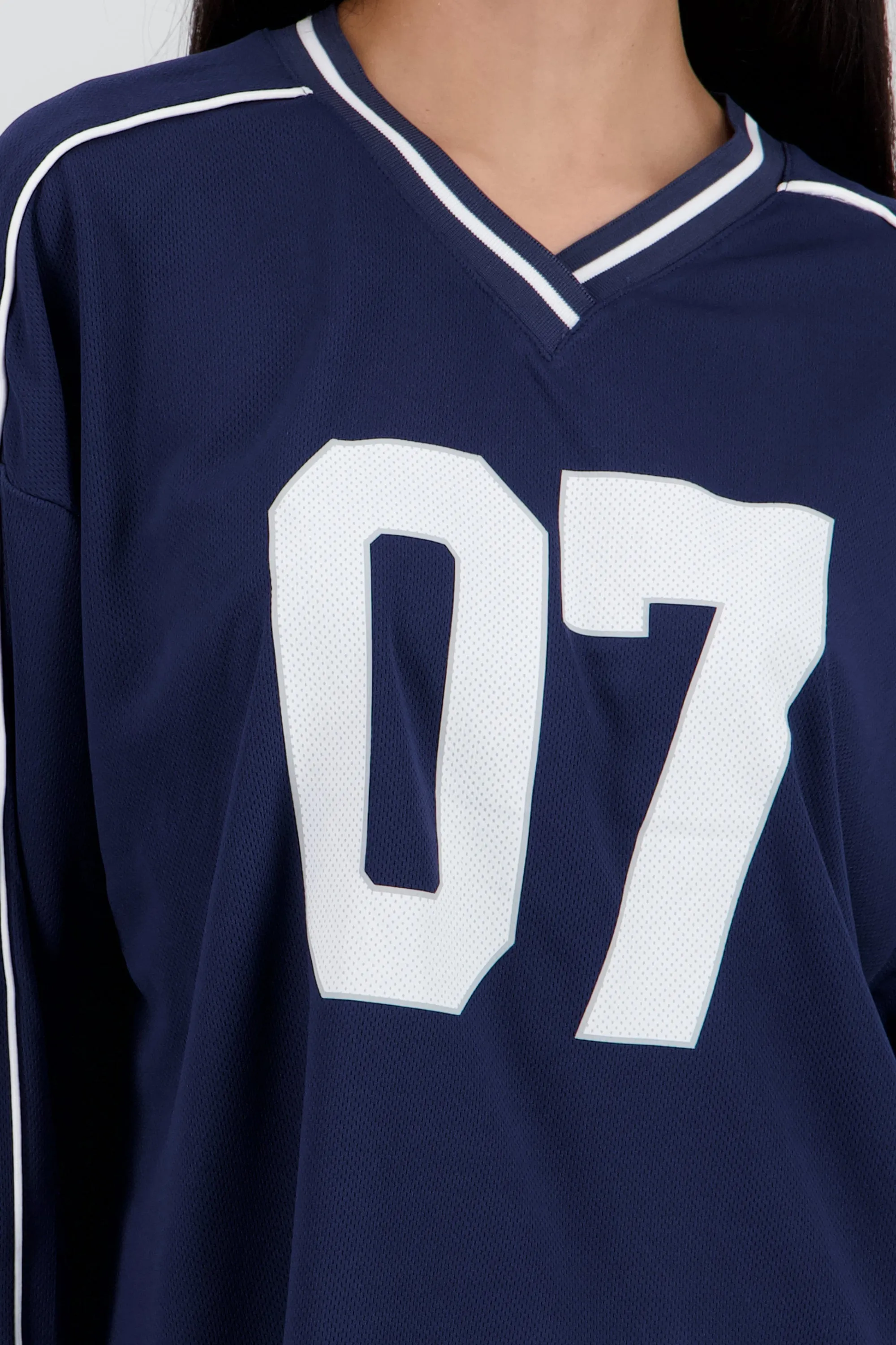 Playera tipo jersey contraste manga larga sold by Shasa product image thumbnail 5