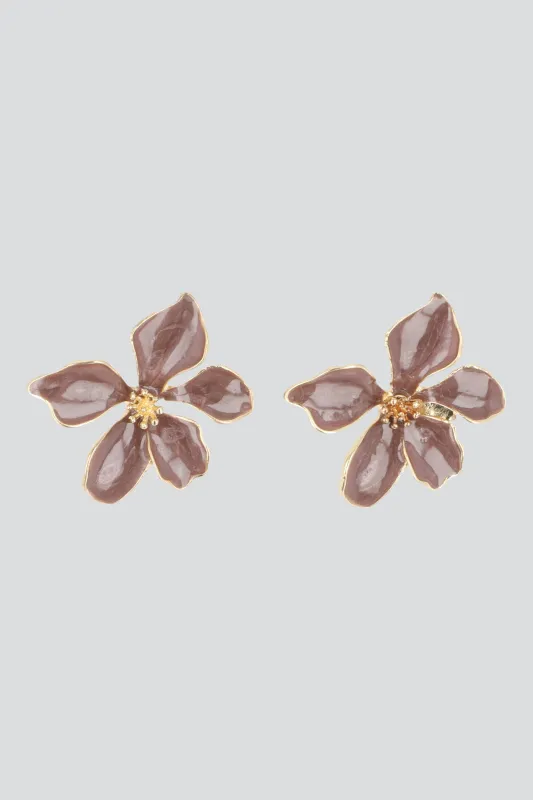 ARETES FLOR ESMALTADA sold by Shasa