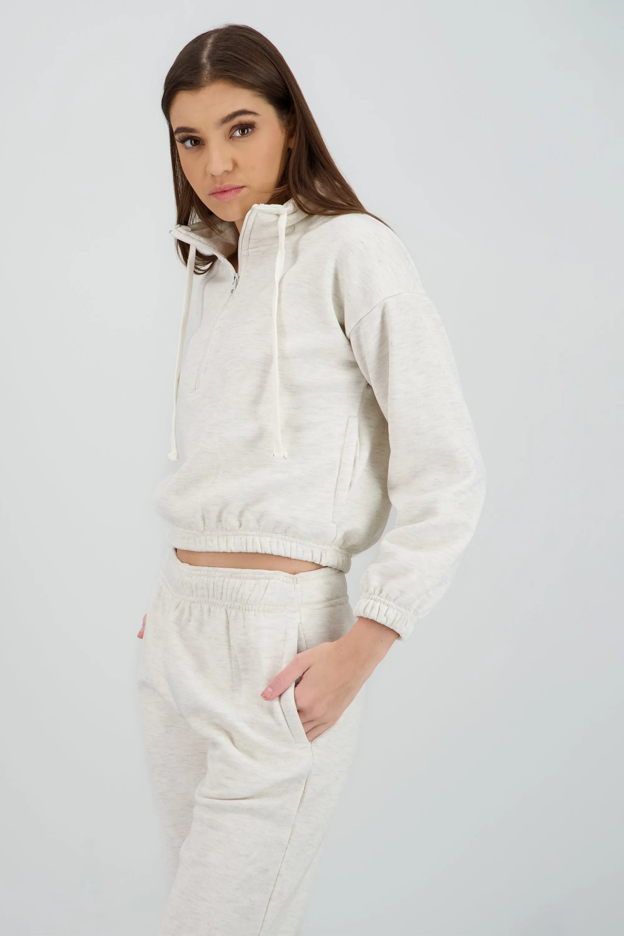 Sudadera cuello alto con cierre sold by Shasa product image thumbnail 3