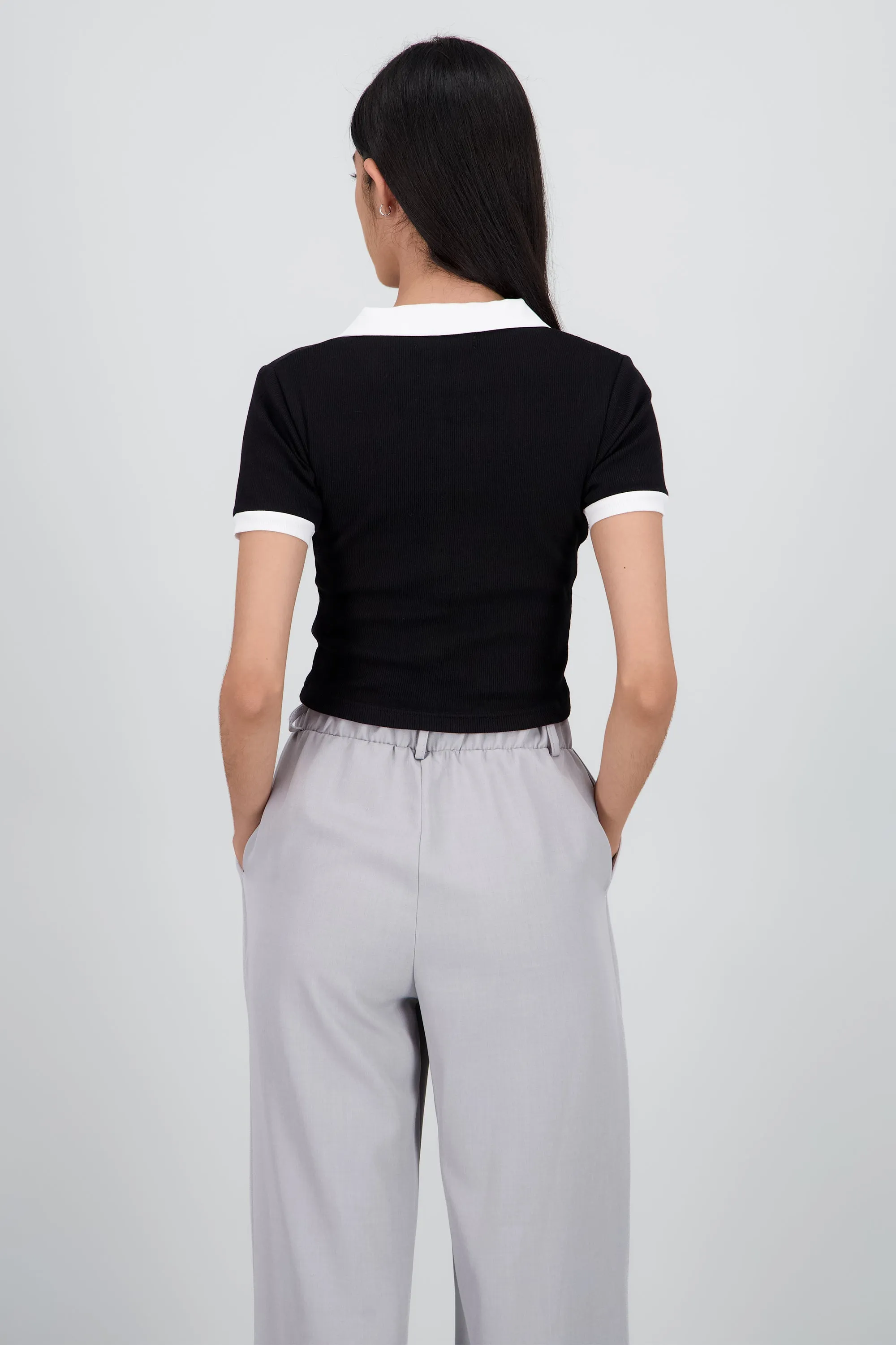 Top cuello polo contraste en mangas sold by Shasa product image thumbnail 4